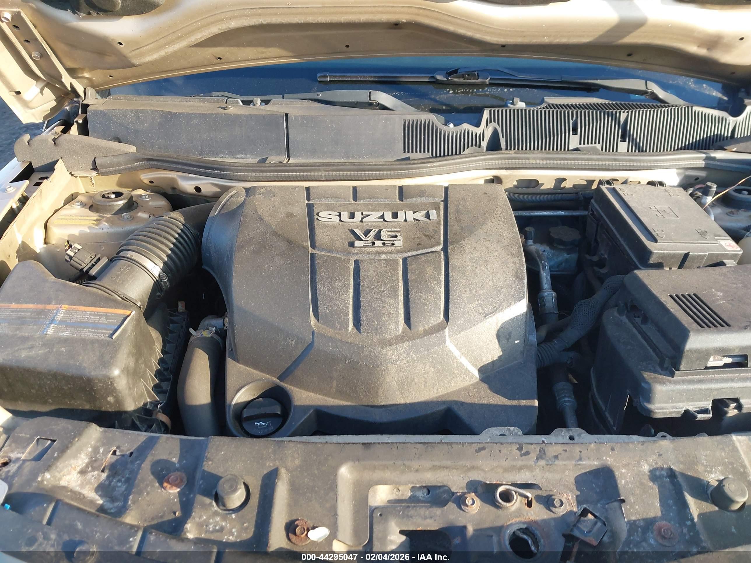 SUZUKI XL7 image 10