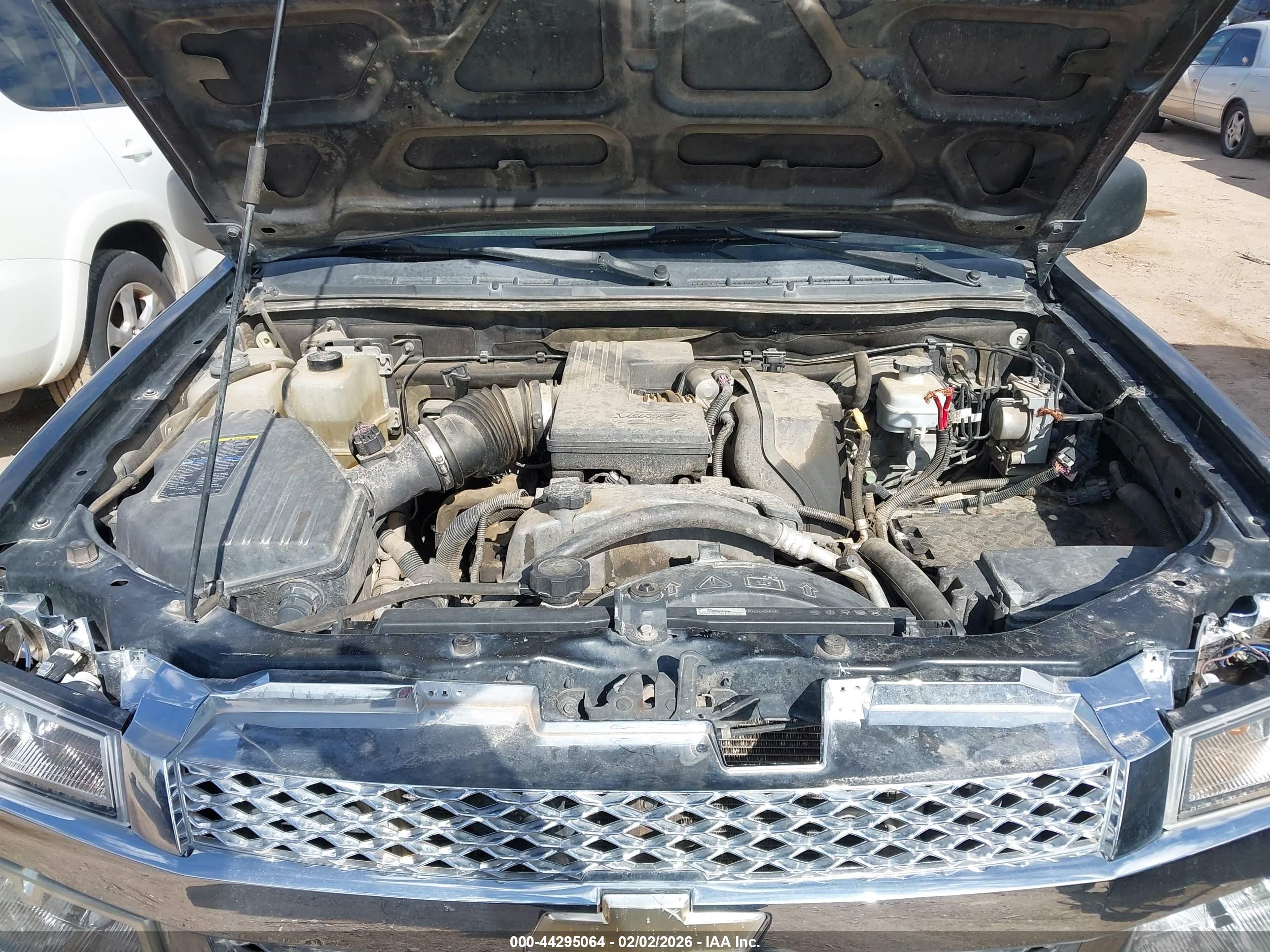 CHEVROLET COLORADO image 10