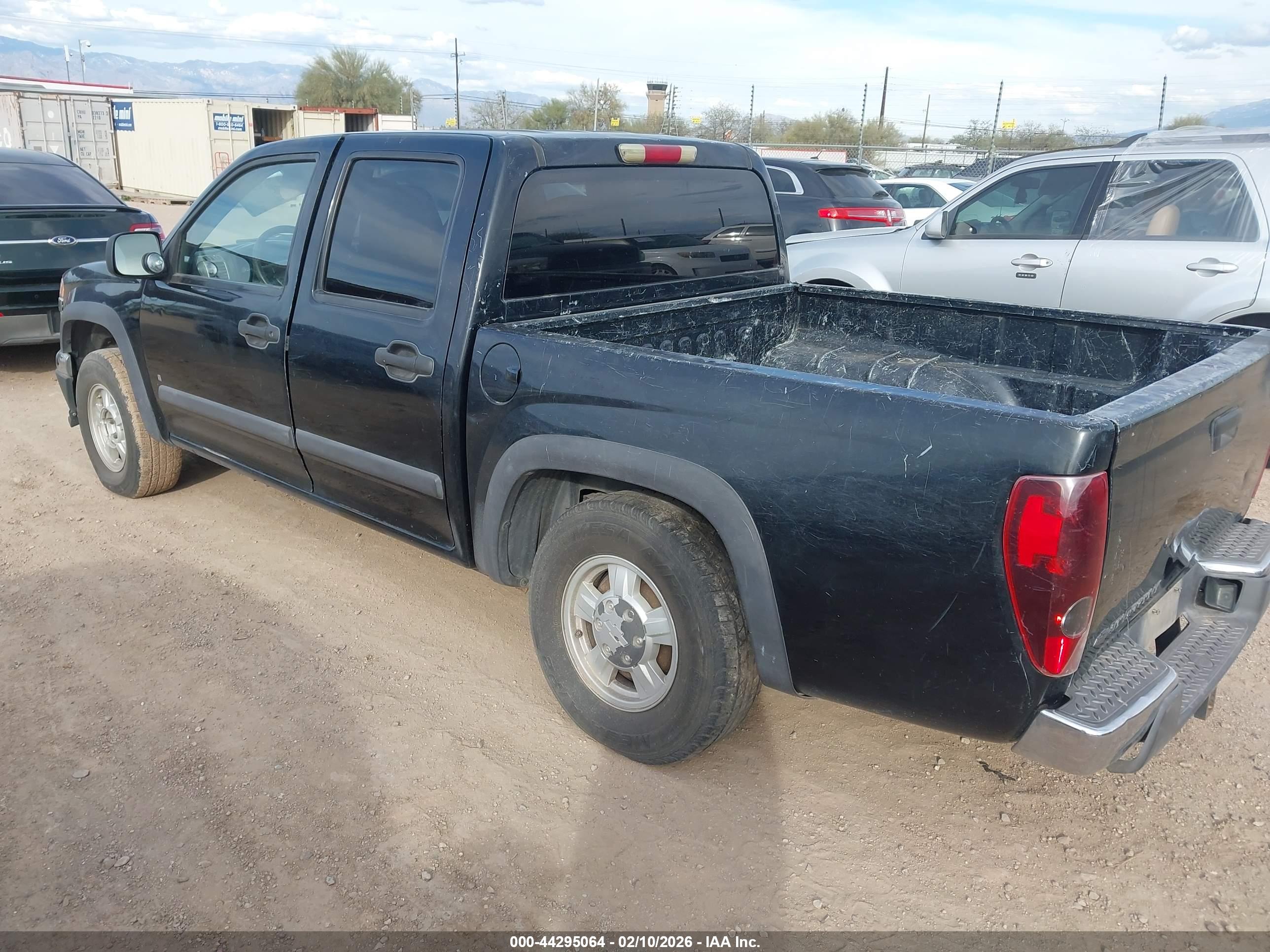 CHEVROLET COLORADO image 3