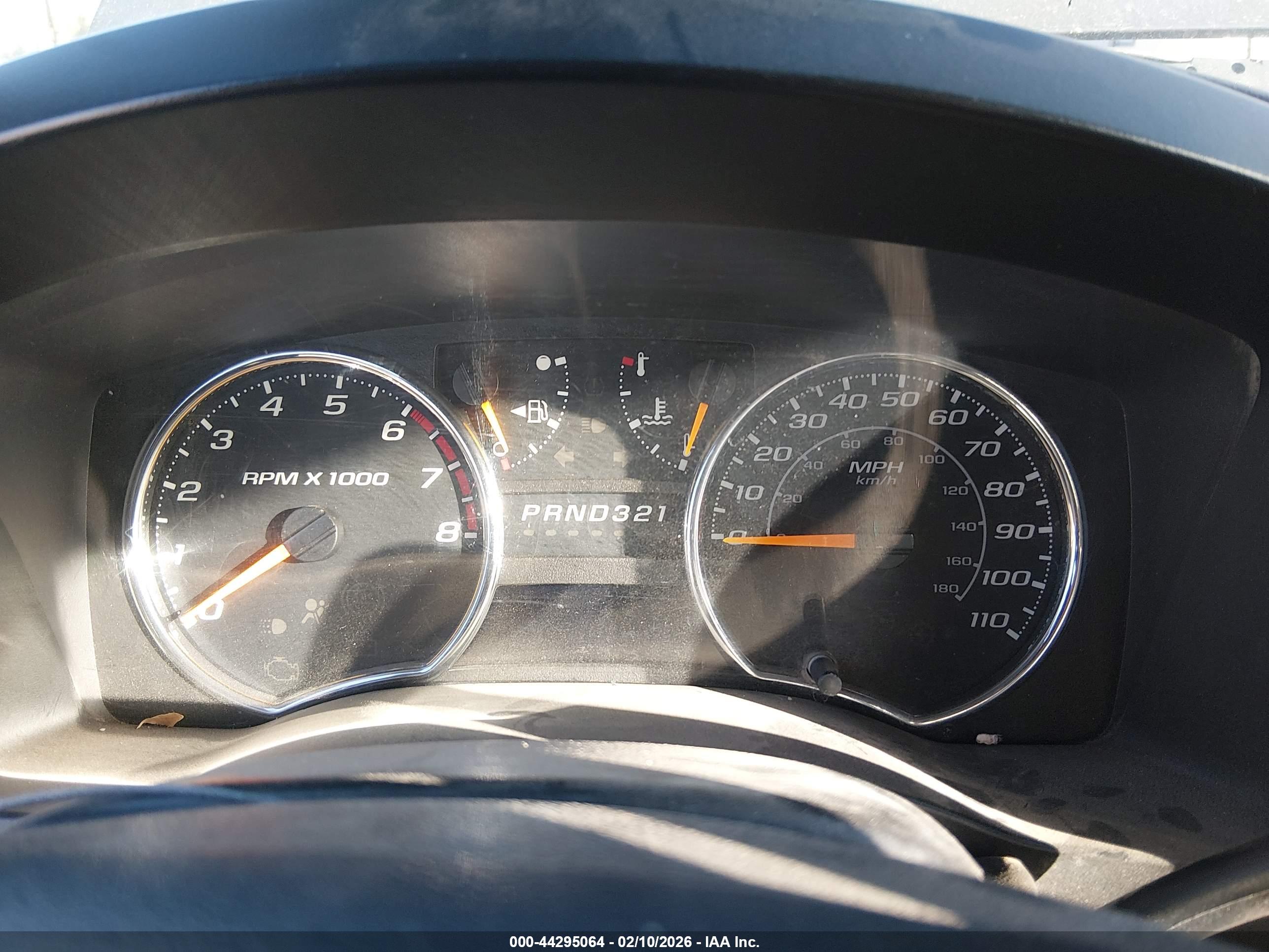 CHEVROLET COLORADO image 7