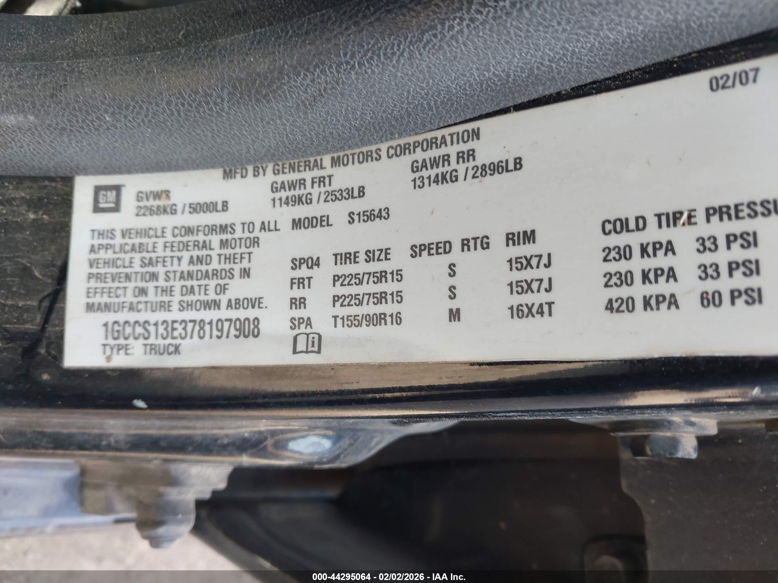 CHEVROLET COLORADO image 9