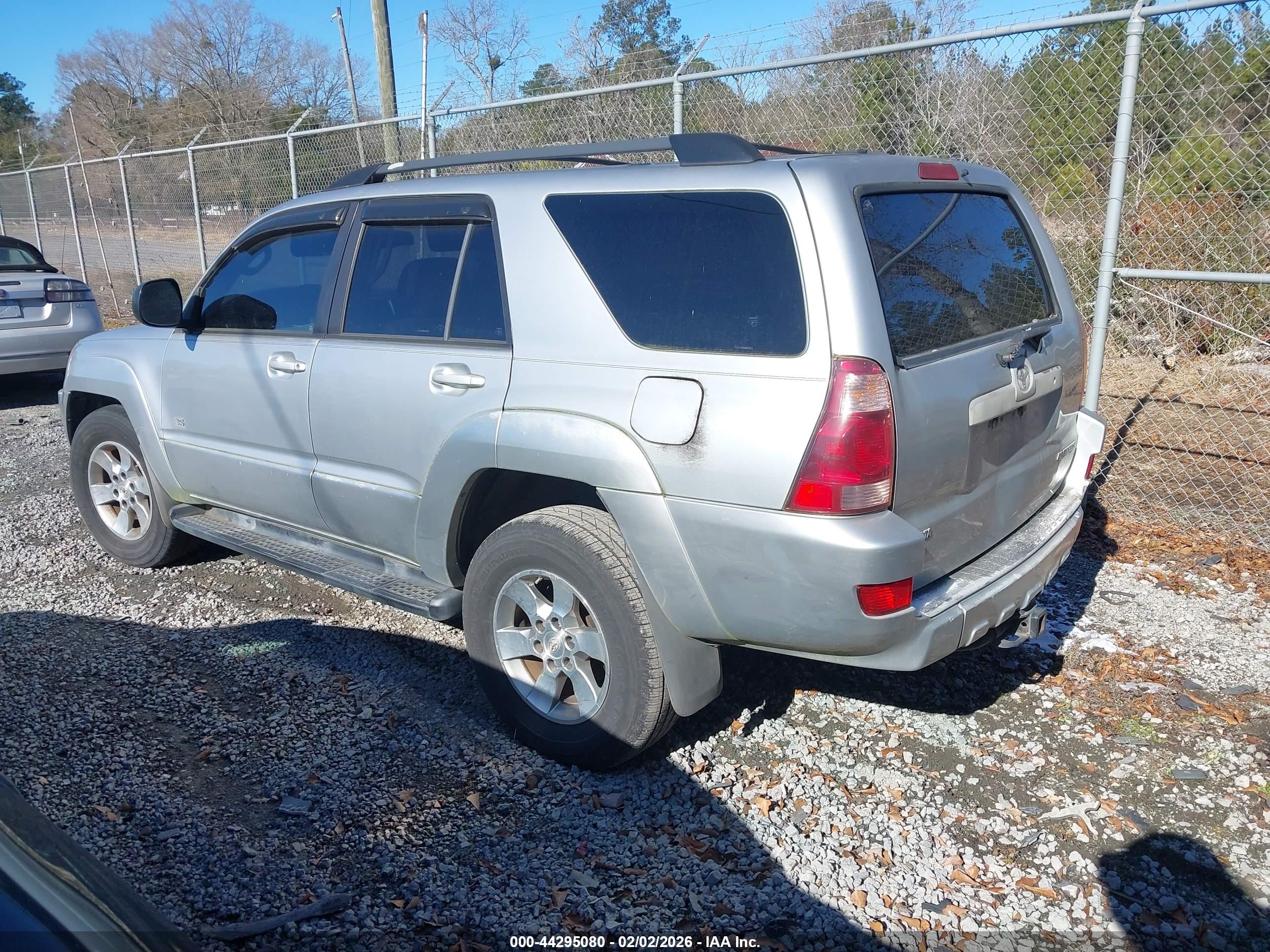 TOYOTA 4RUNNER image 3