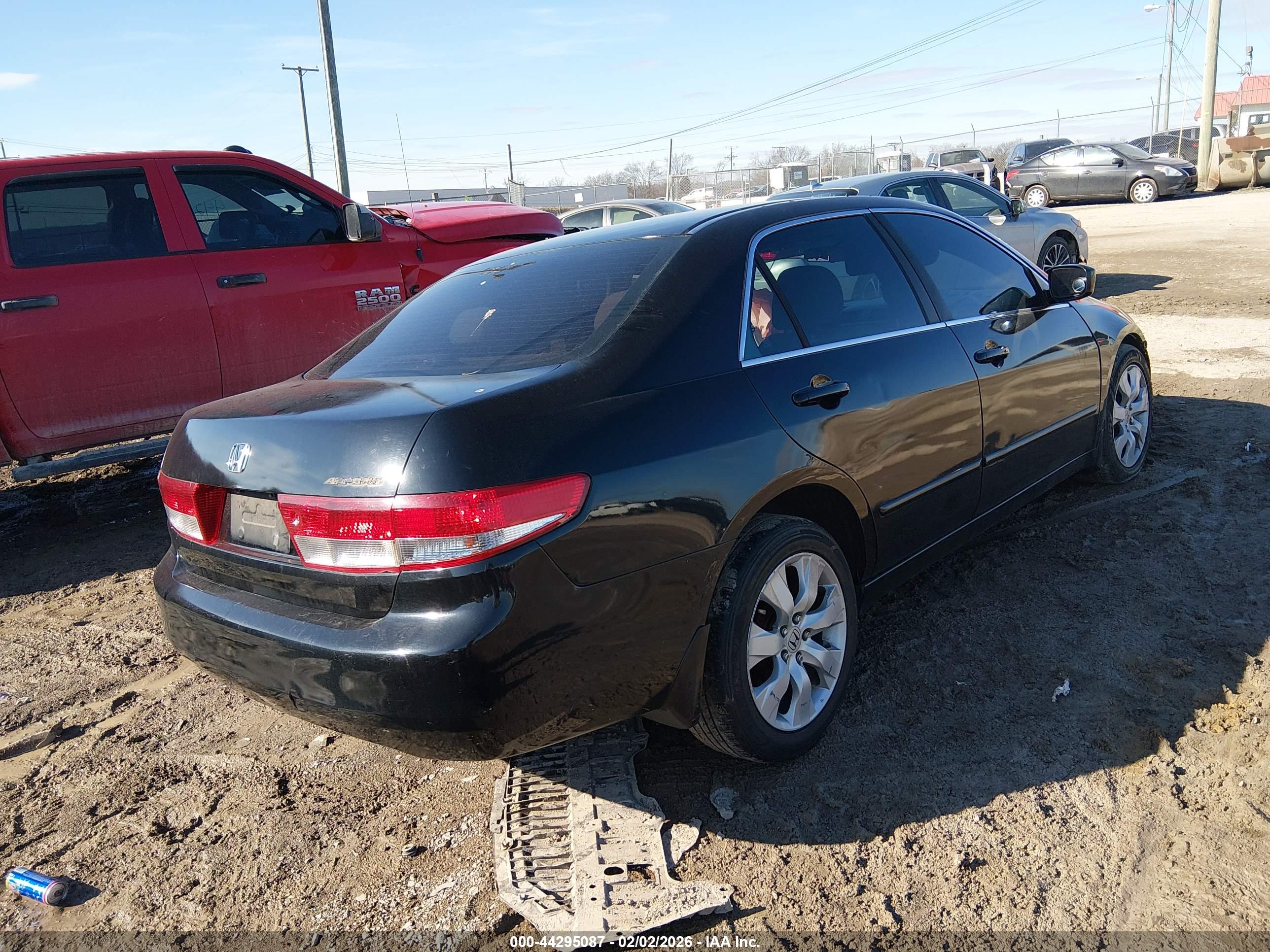 HONDA ACCORD image 4