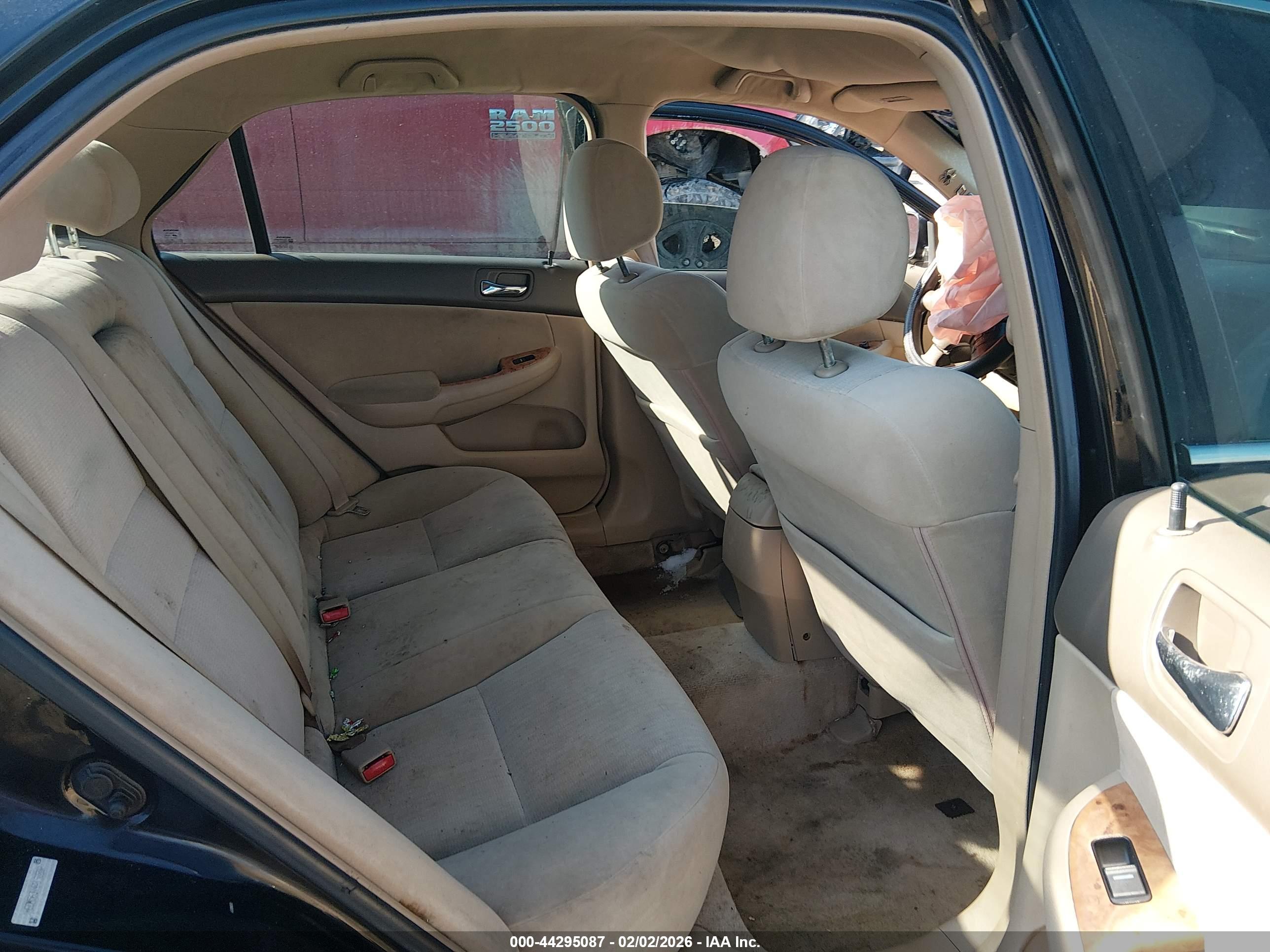 HONDA ACCORD image 8