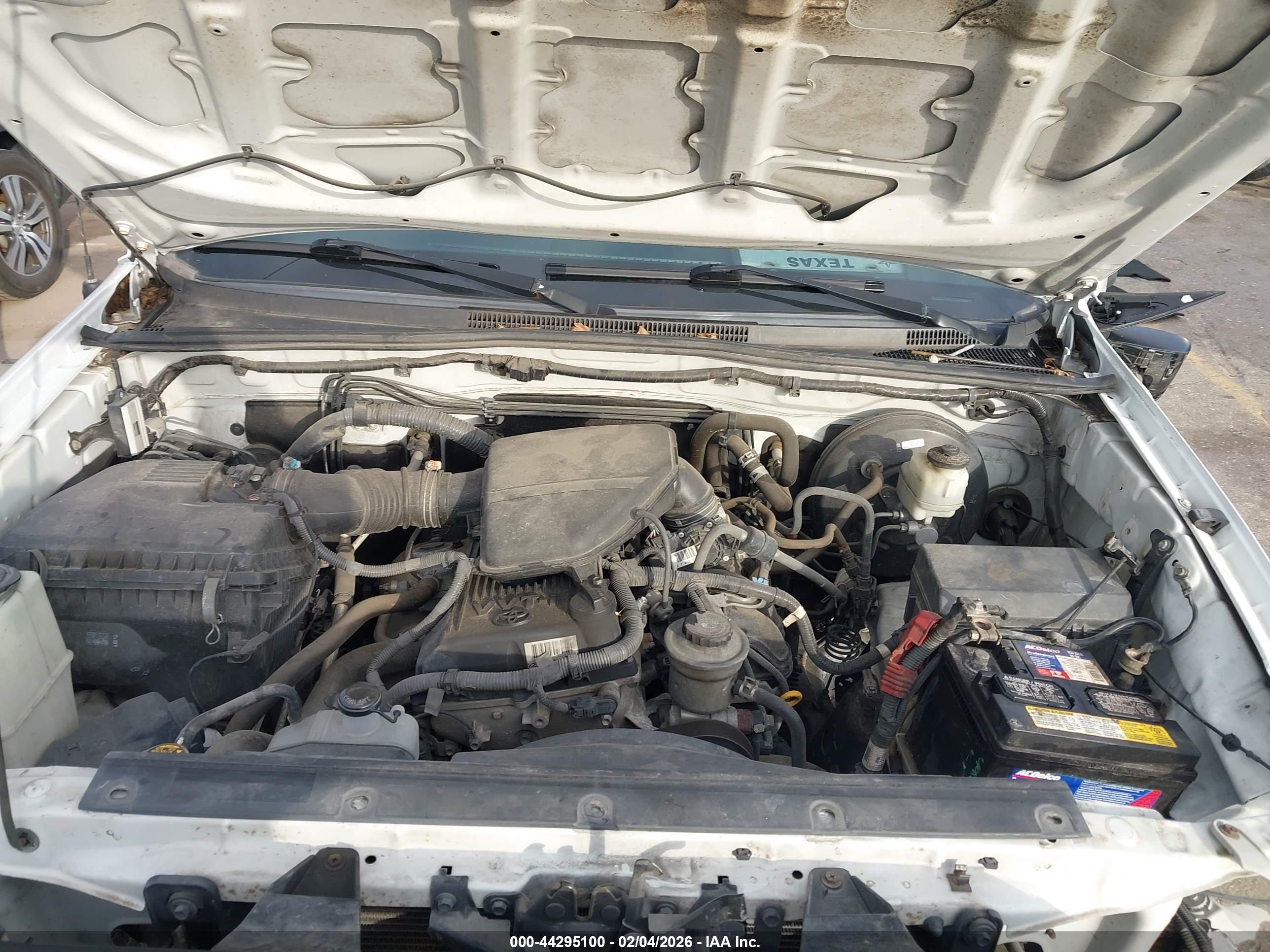 TOYOTA TACOMA image 10