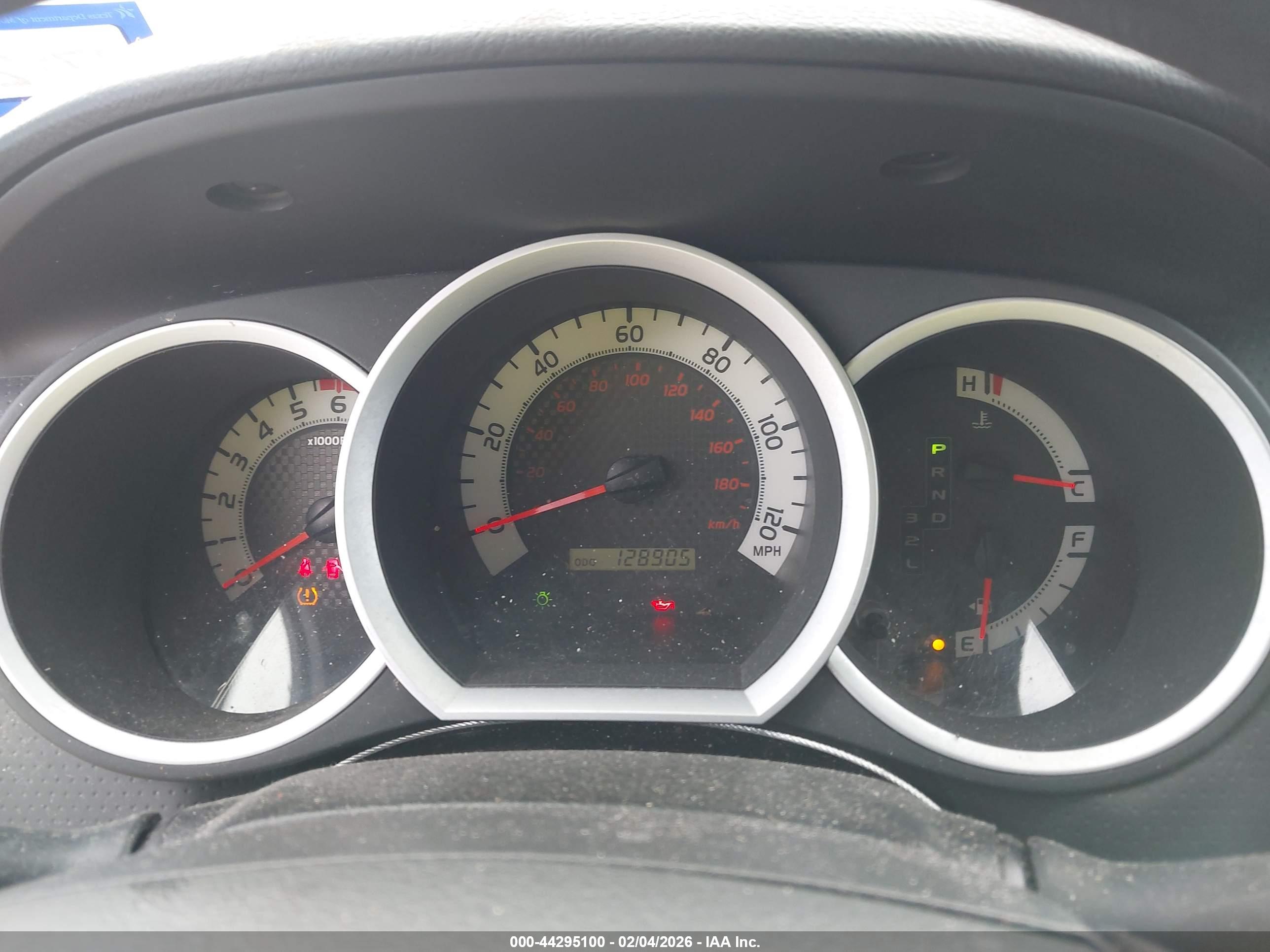 TOYOTA TACOMA image 7