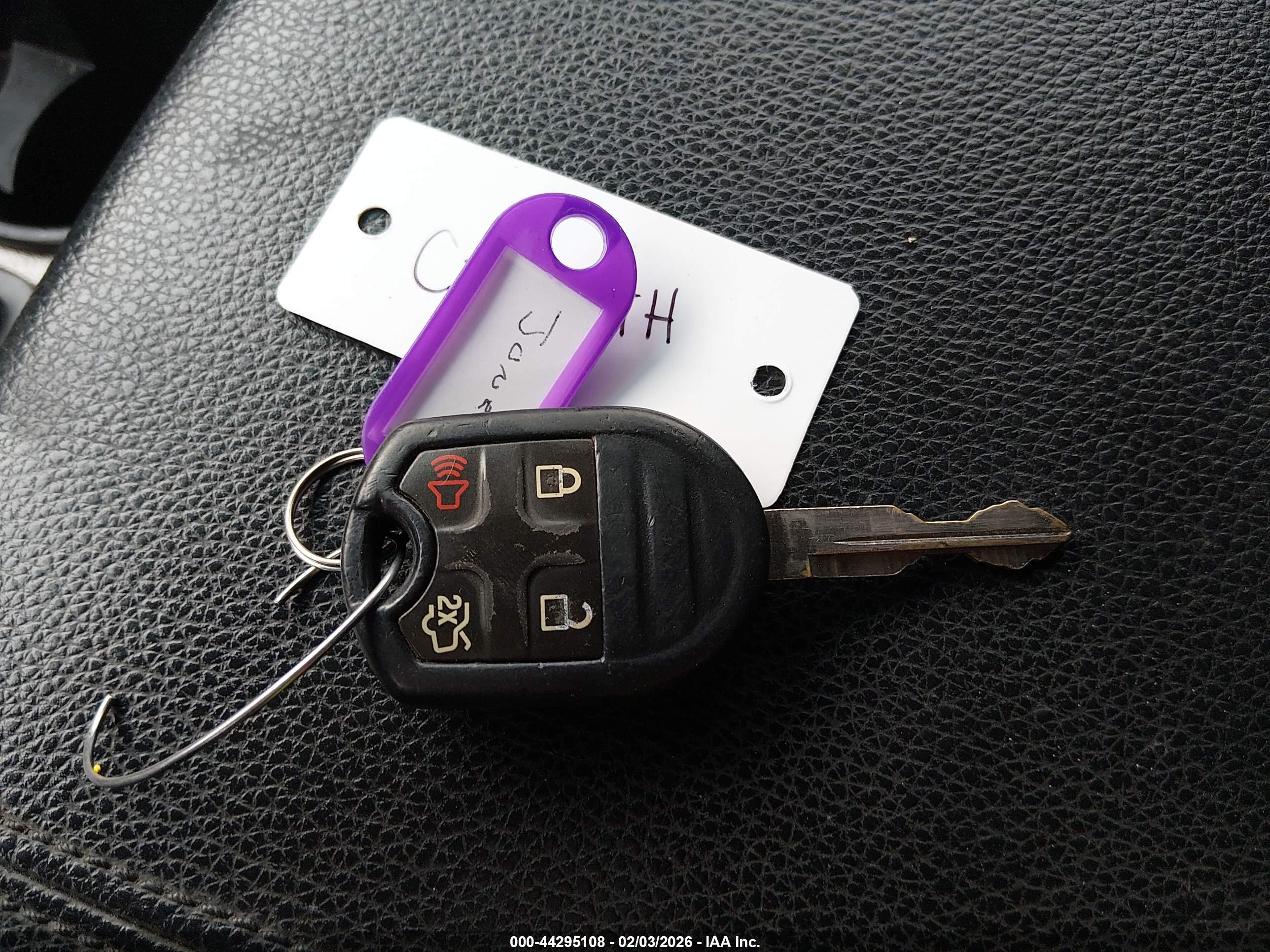 FORD EXPEDITION image 11