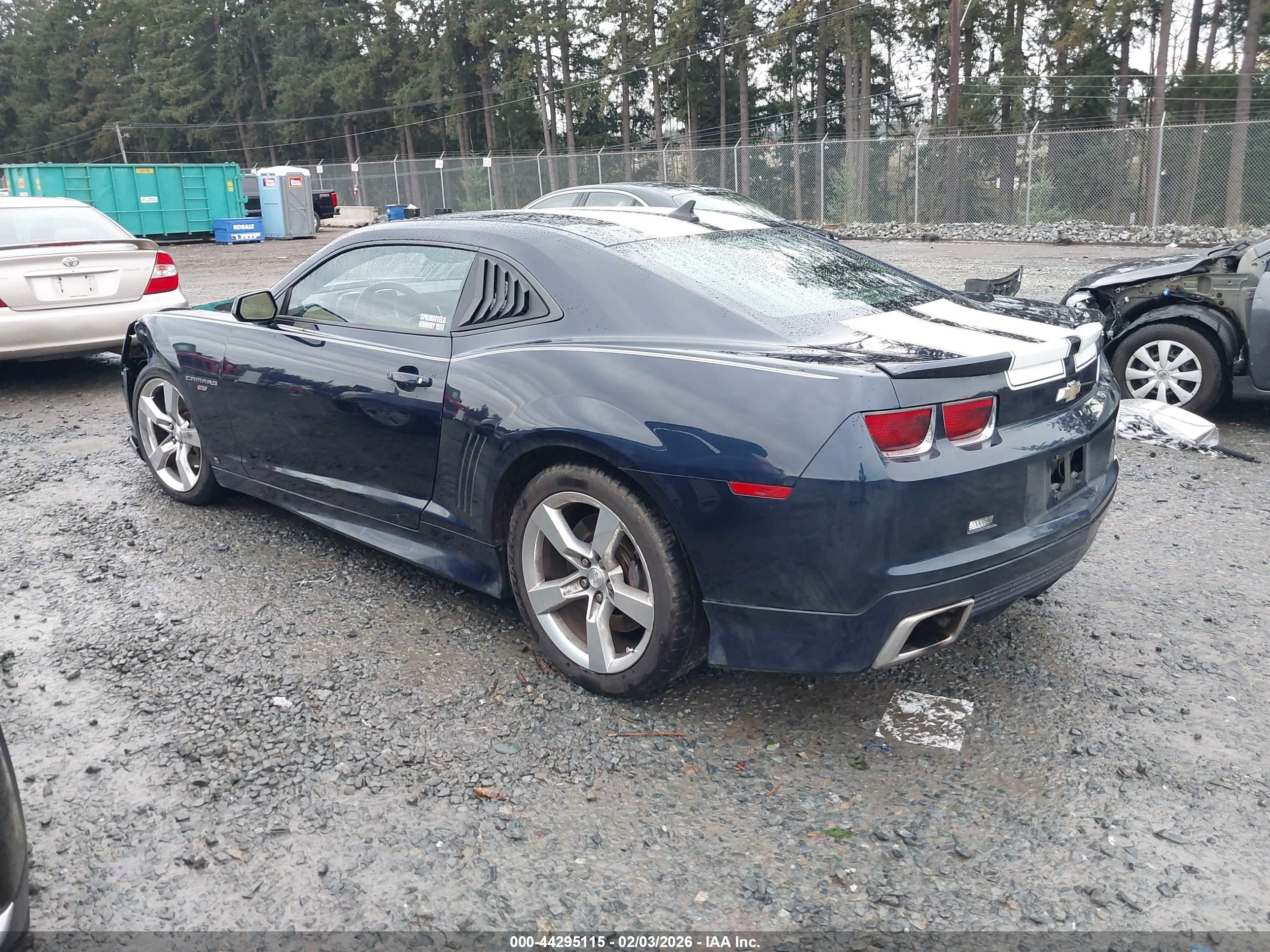 CHEVROLET CAMARO image 3