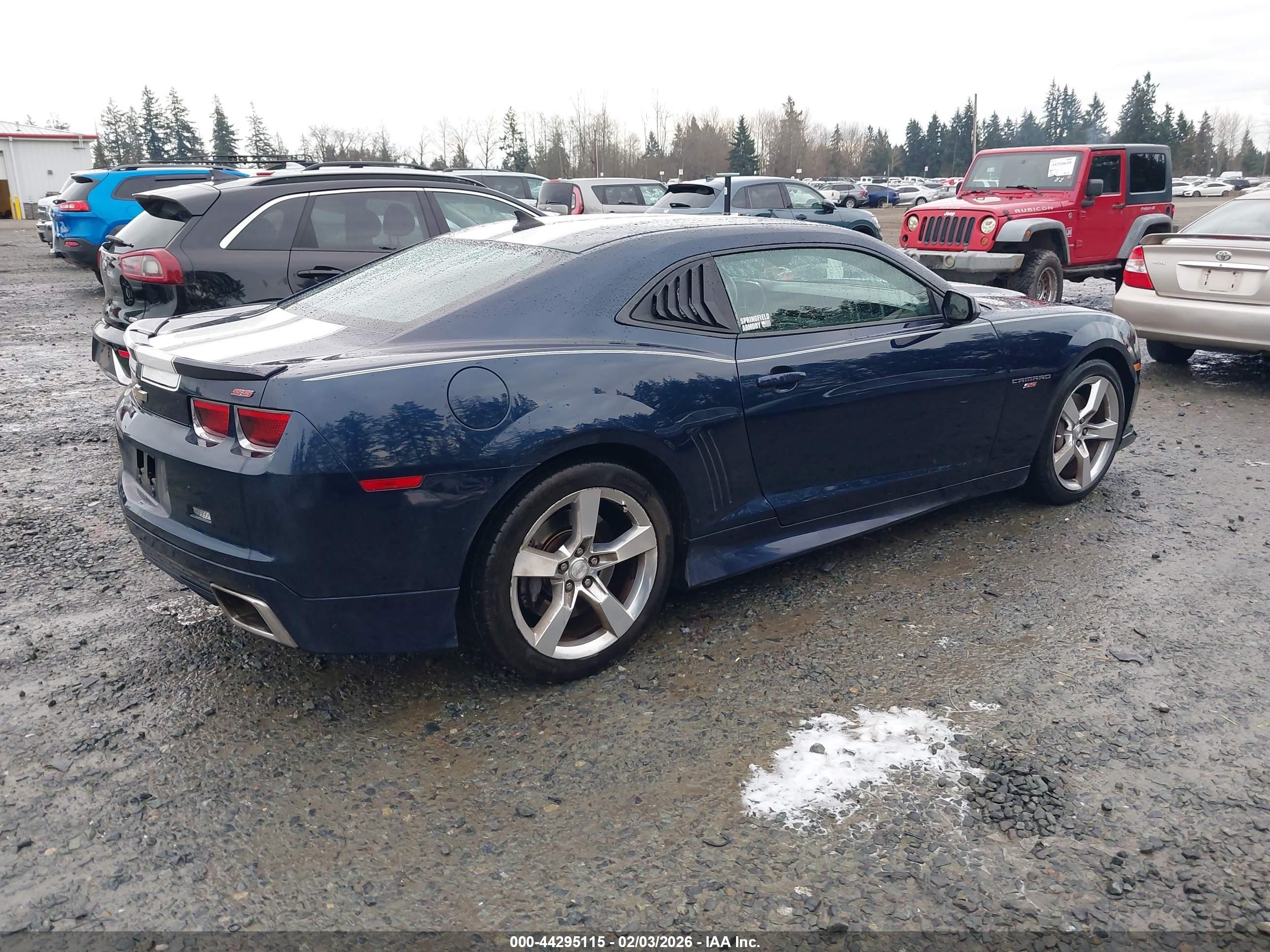 CHEVROLET CAMARO image 4