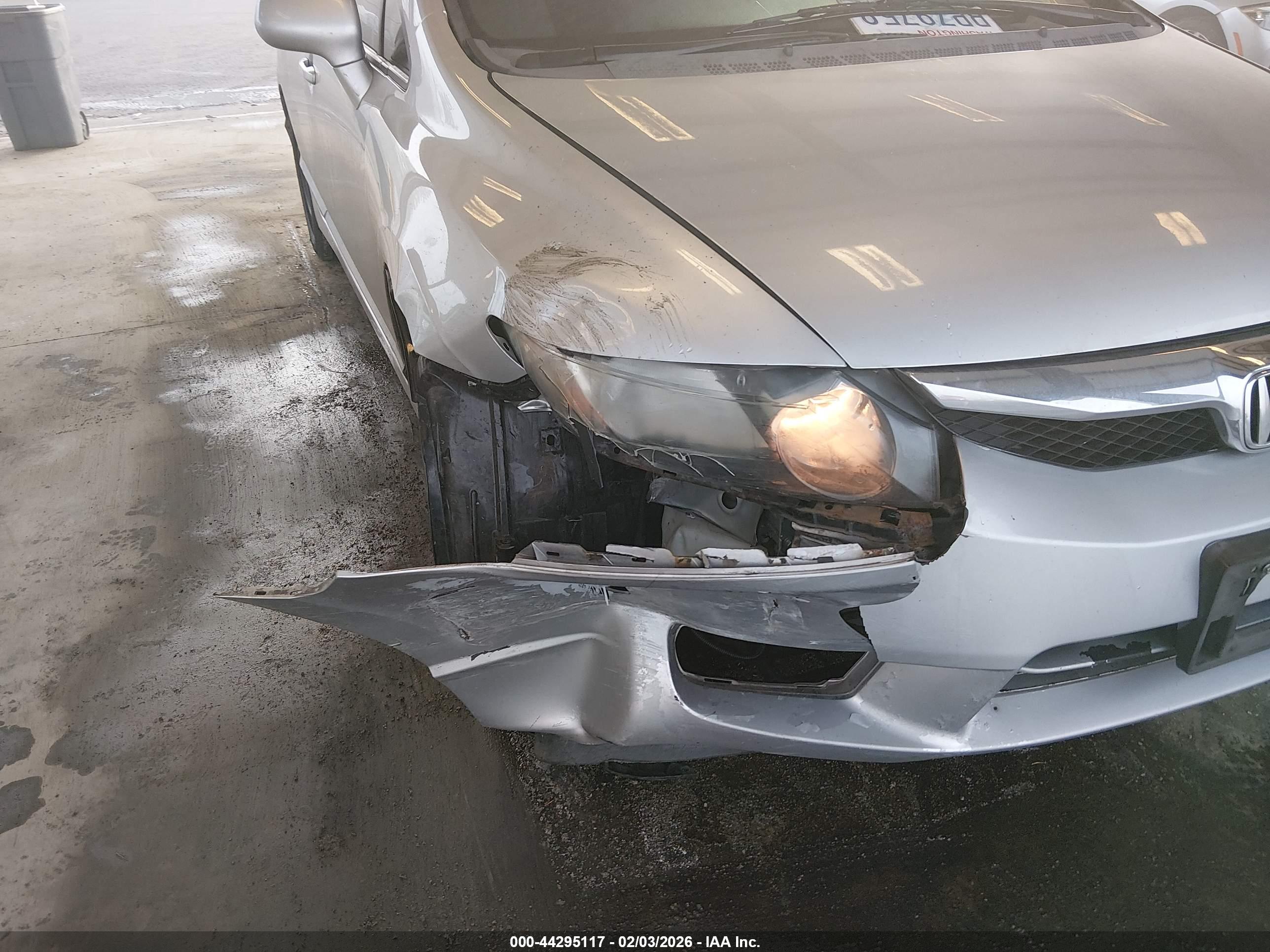 HONDA CIVIC image 6