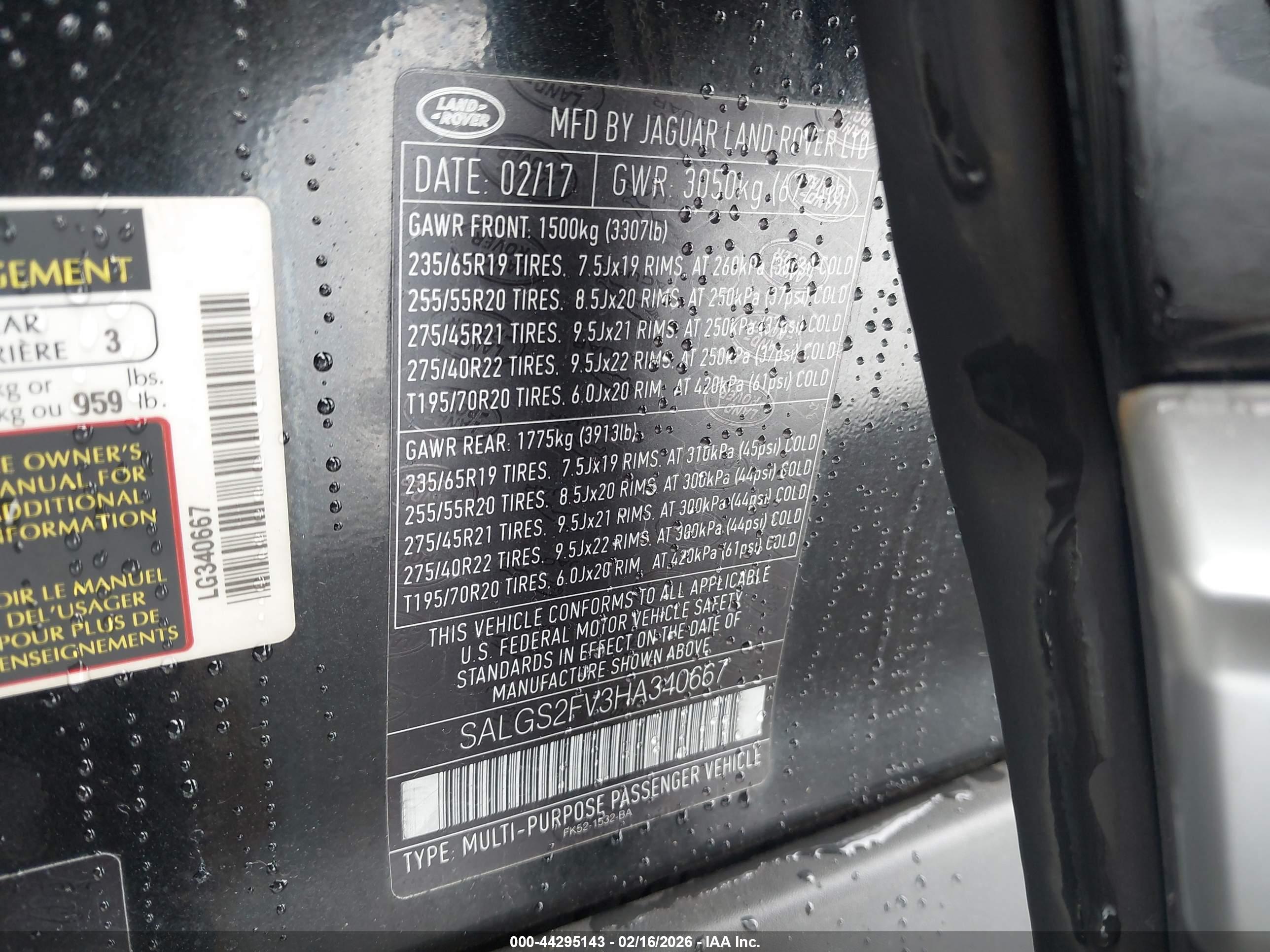 LAND ROVER image 9