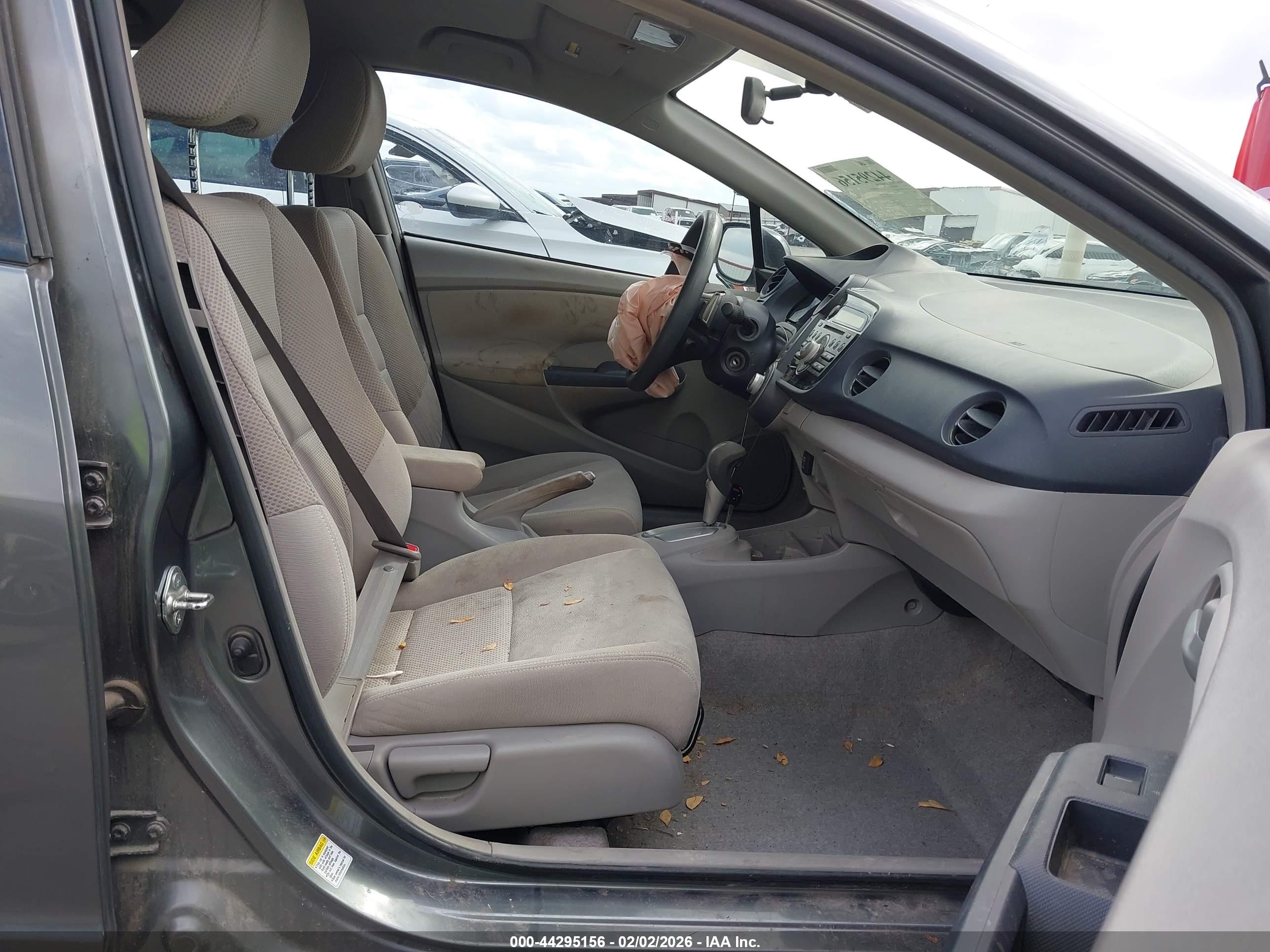 HONDA INSIGHT image 5