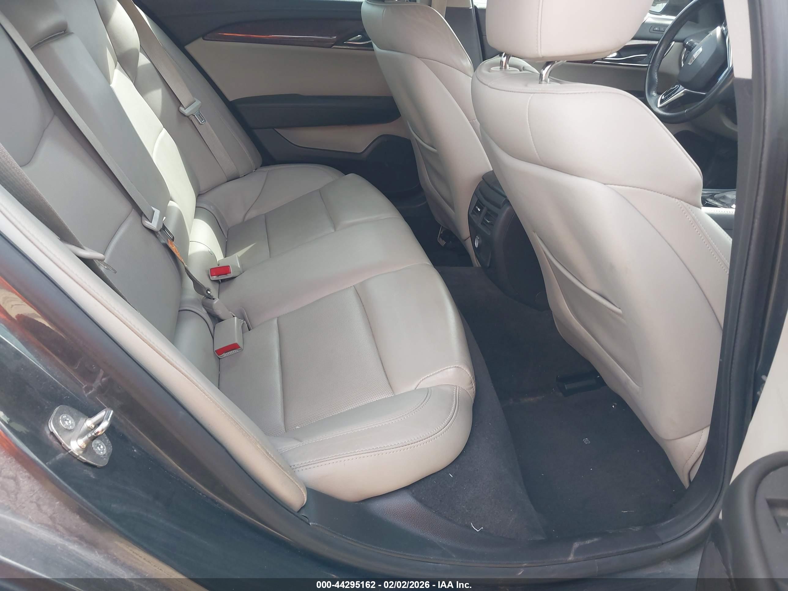 CADILLAC ATS image 8