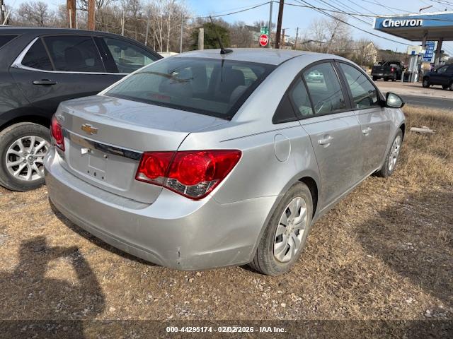 CHEVROLET CRUZE image 4