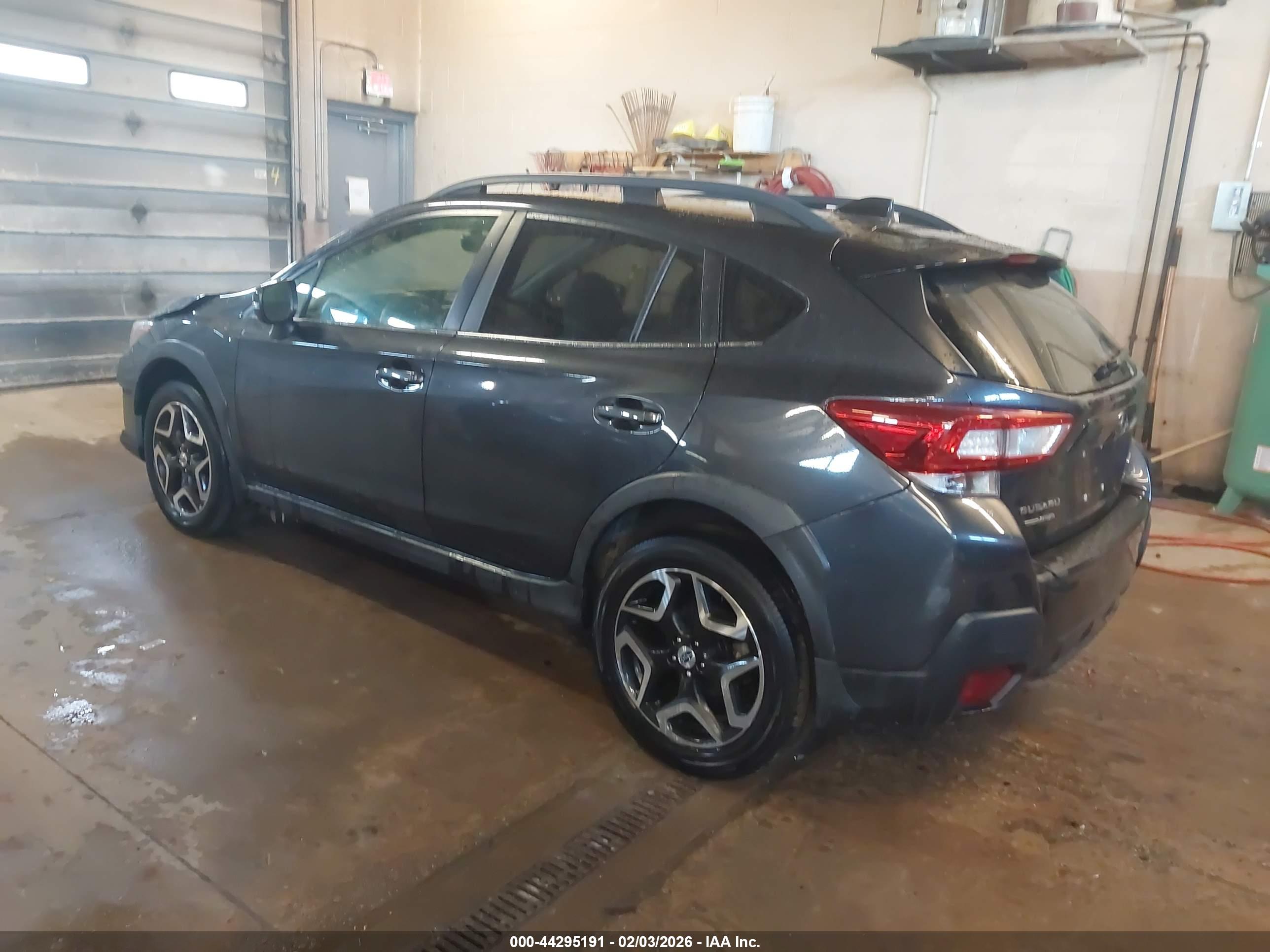 SUBARU CROSSTREK image 3