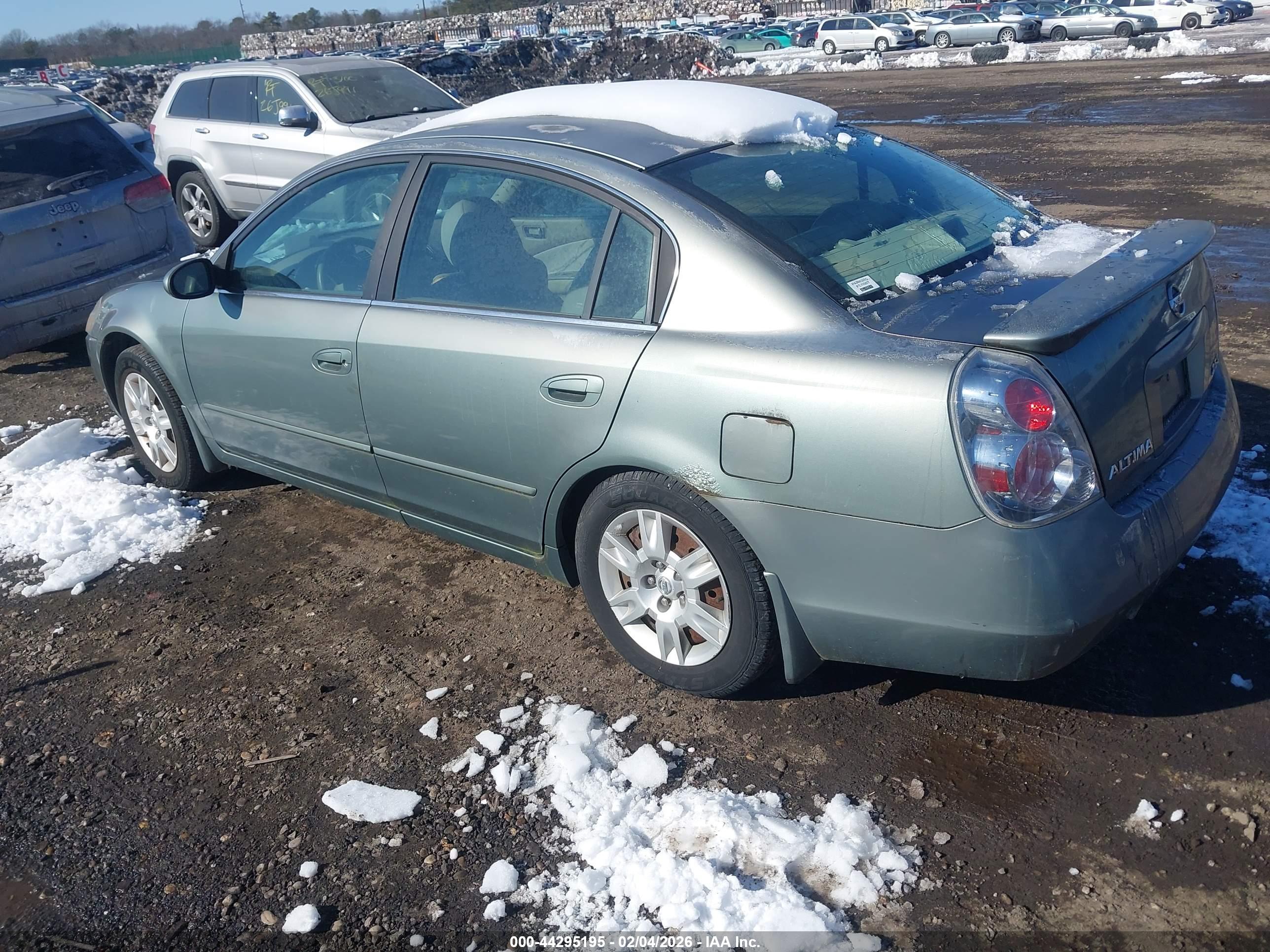 NISSAN ALTIMA image 3