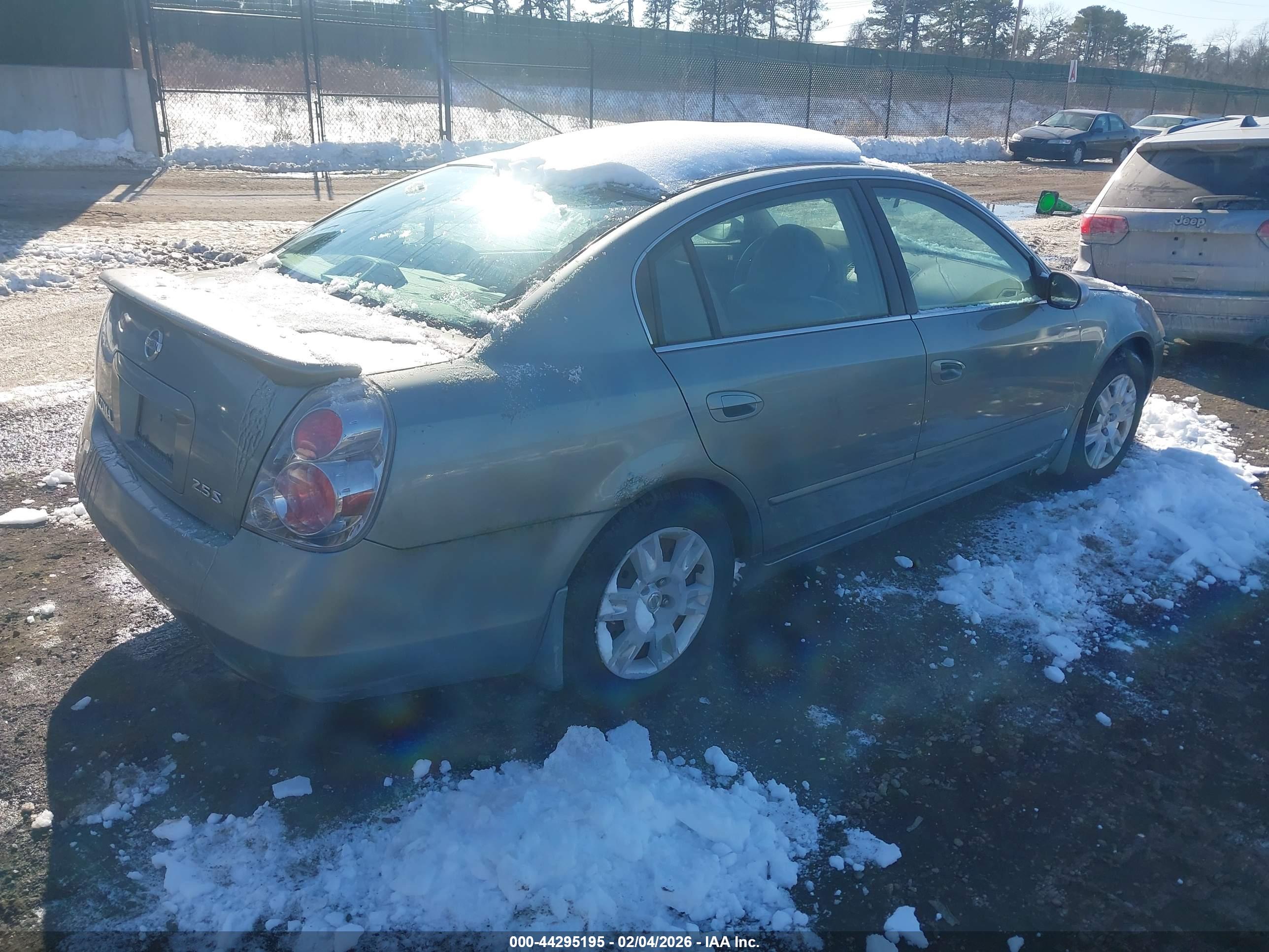 NISSAN ALTIMA image 4