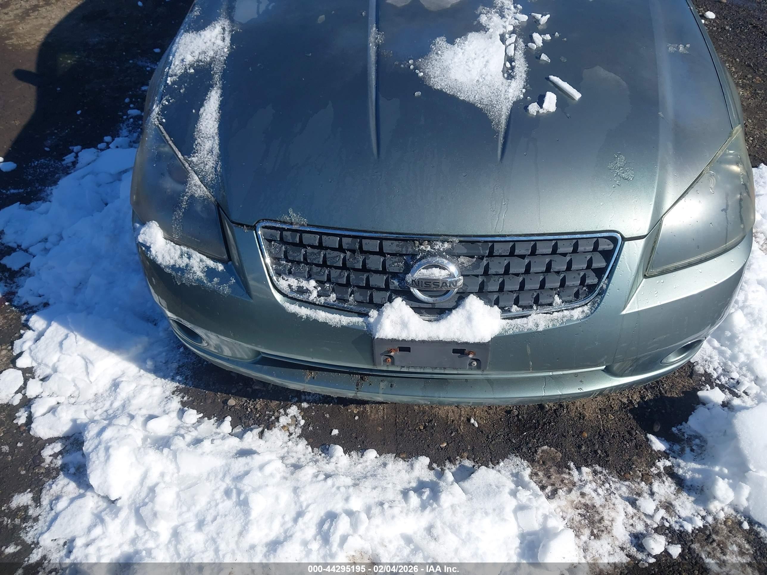 NISSAN ALTIMA image 6