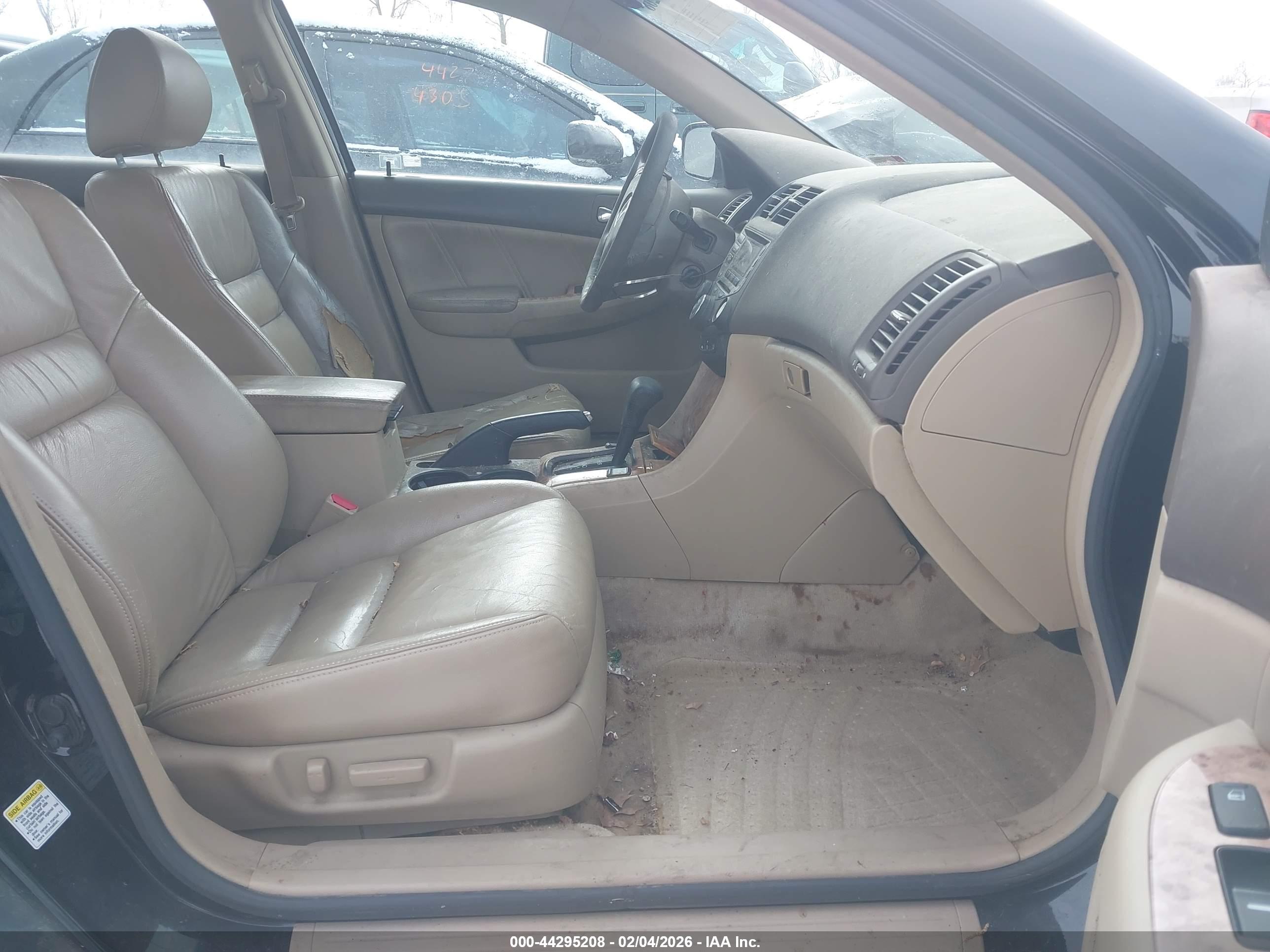 HONDA ACCORD image 5