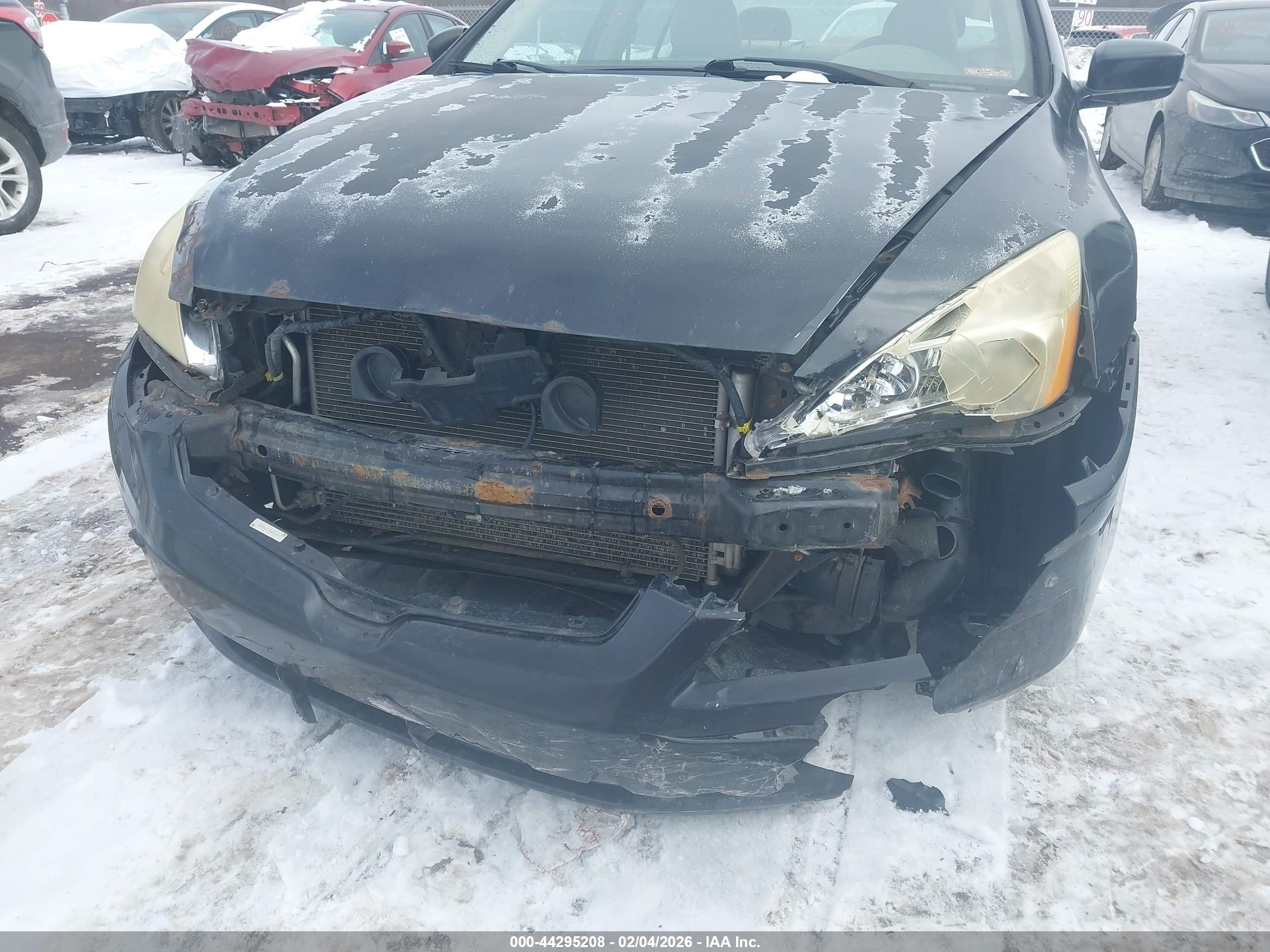 HONDA ACCORD image 6