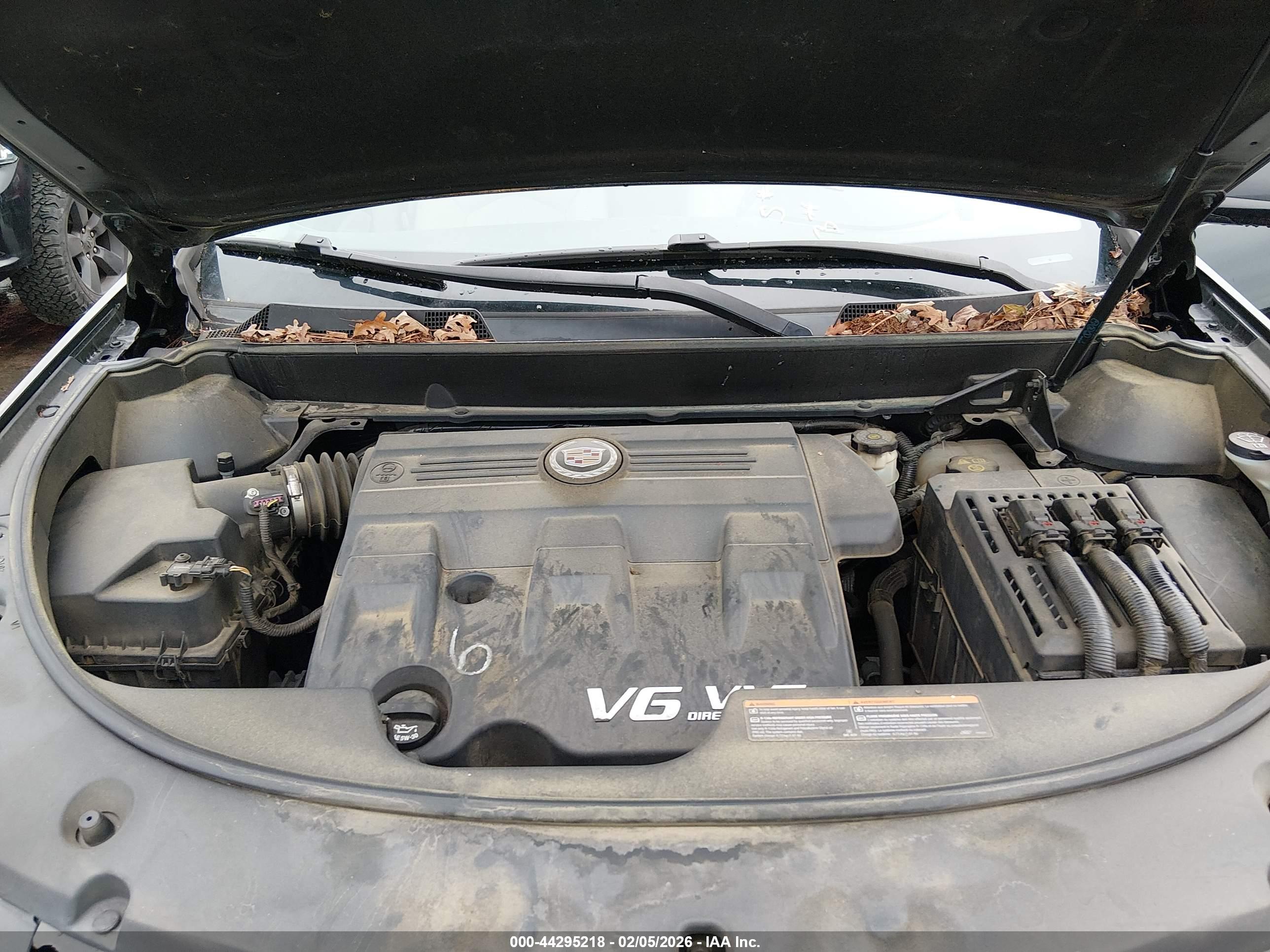 CADILLAC SRX image 10