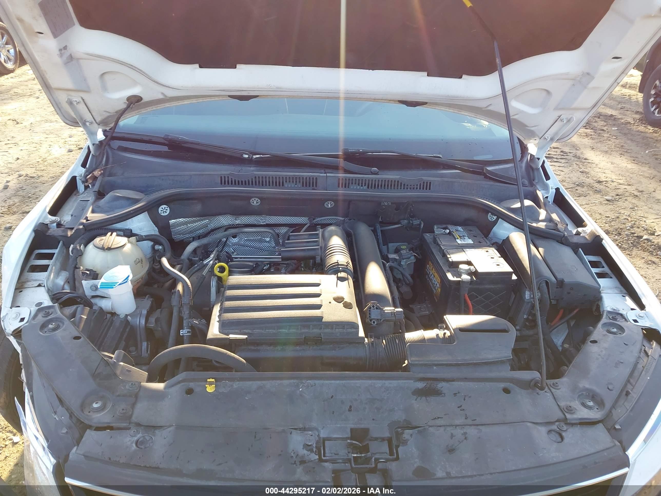 VOLKSWAGEN JETTA image 10