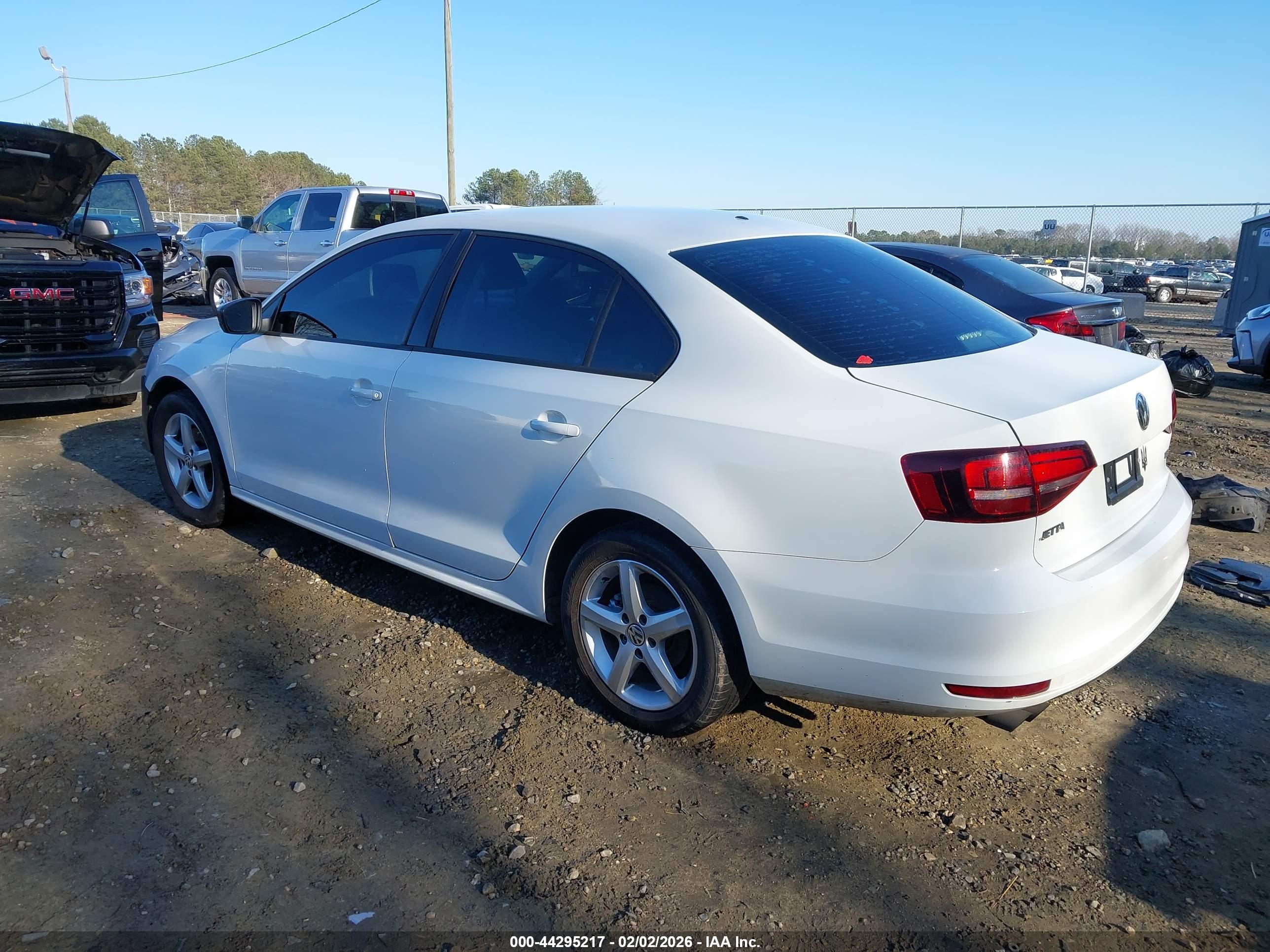 VOLKSWAGEN JETTA image 3
