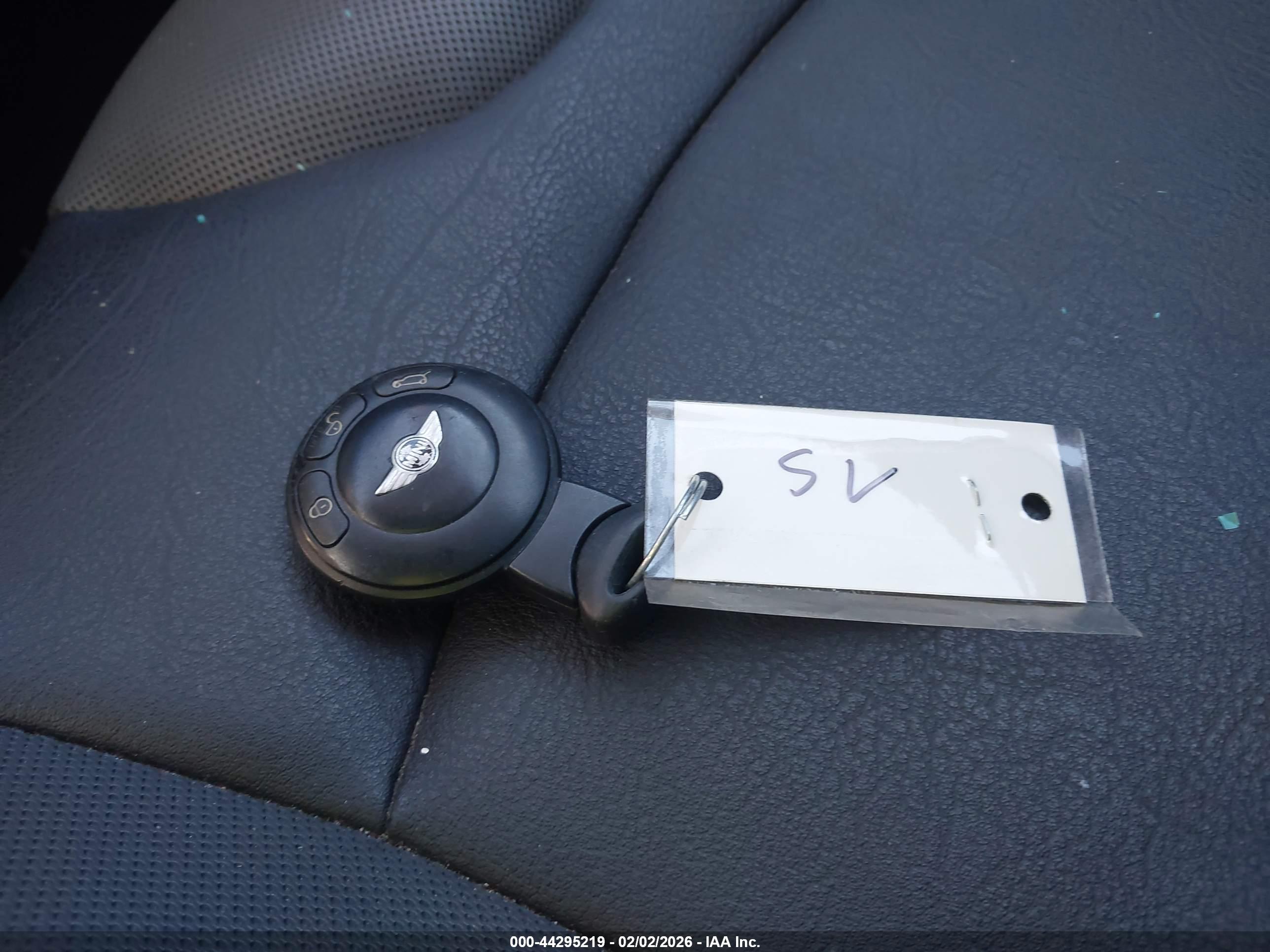 MINI COOPER image 11