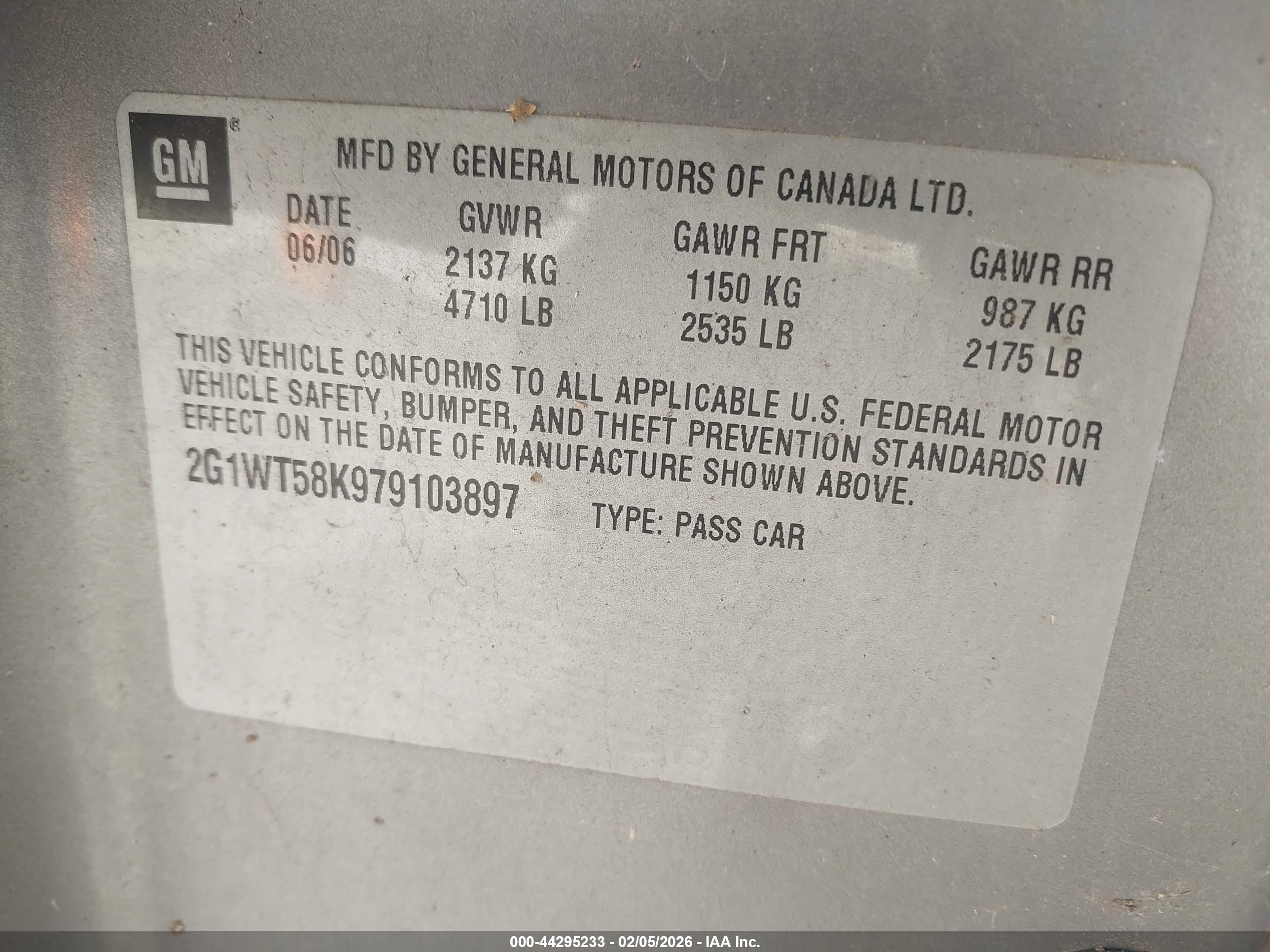 CHEVROLET IMPALA image 9