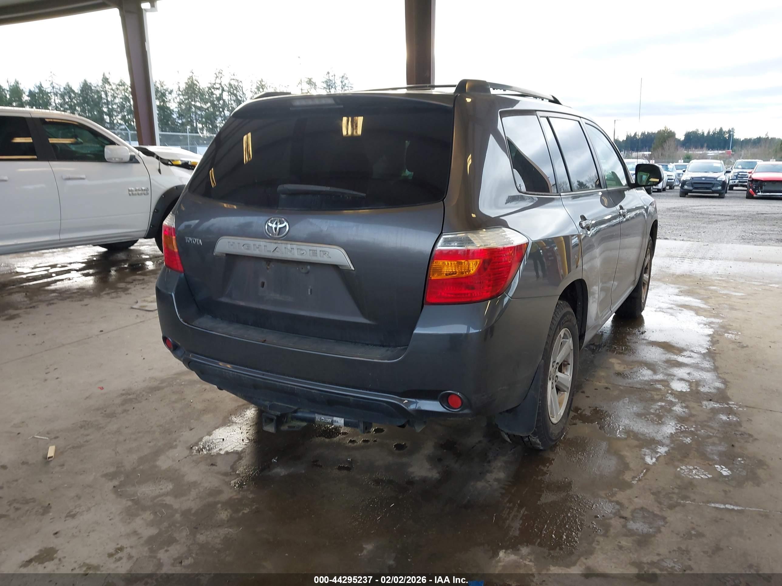 TOYOTA HIGHLANDER image 4