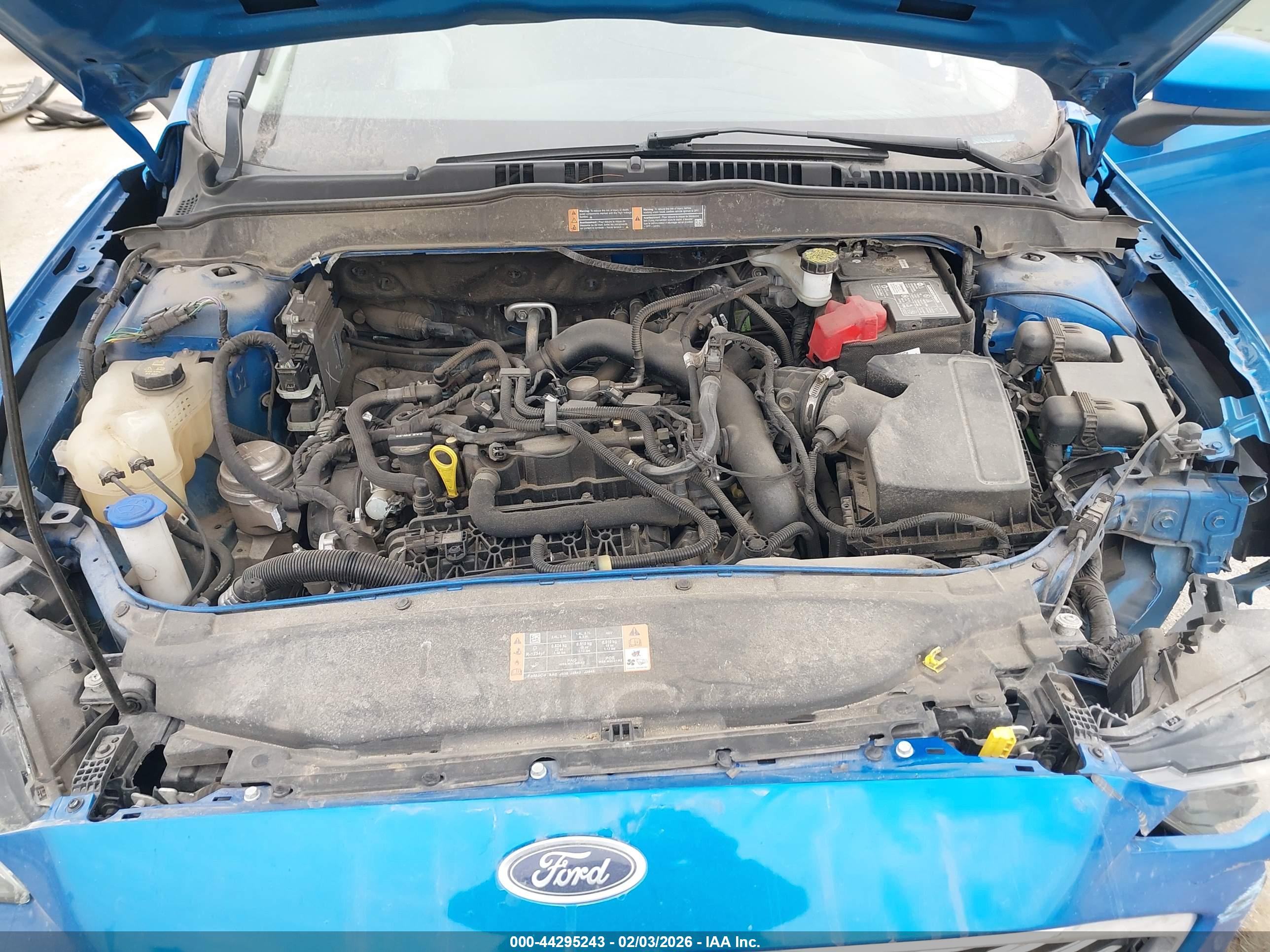FORD FUSION image 10