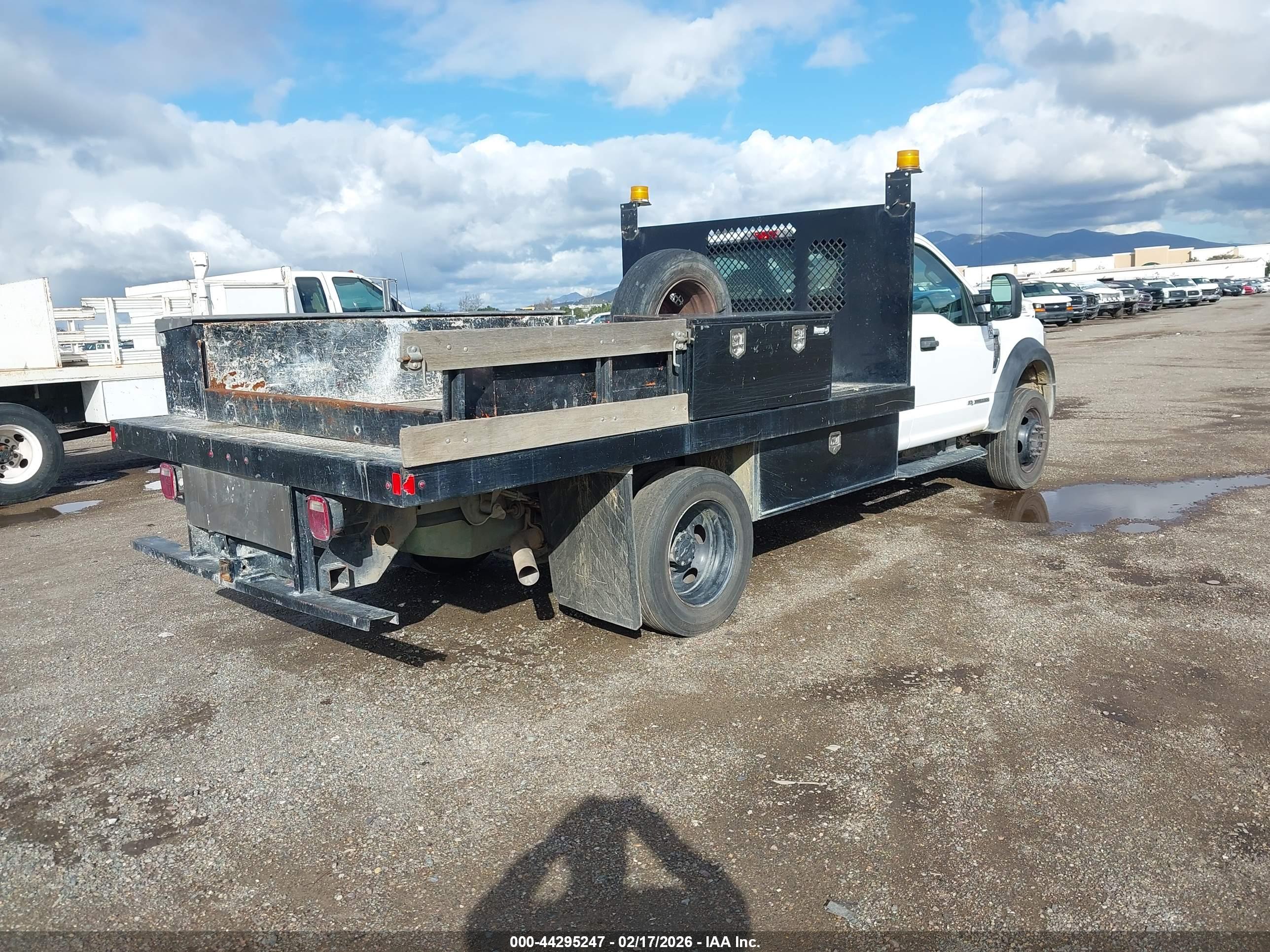 FORD F-450 image 4