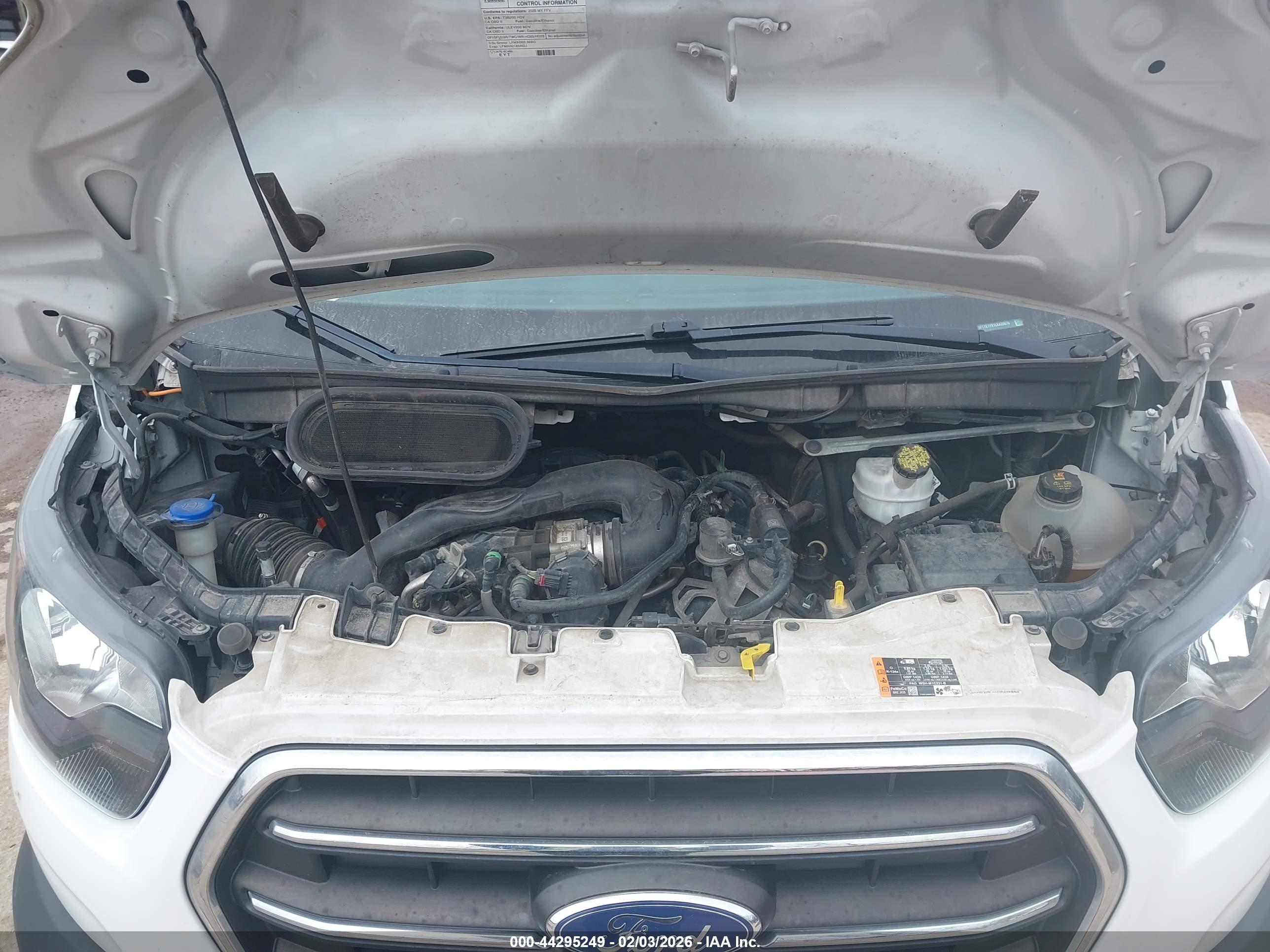 FORD TRANSIT-150 image 10