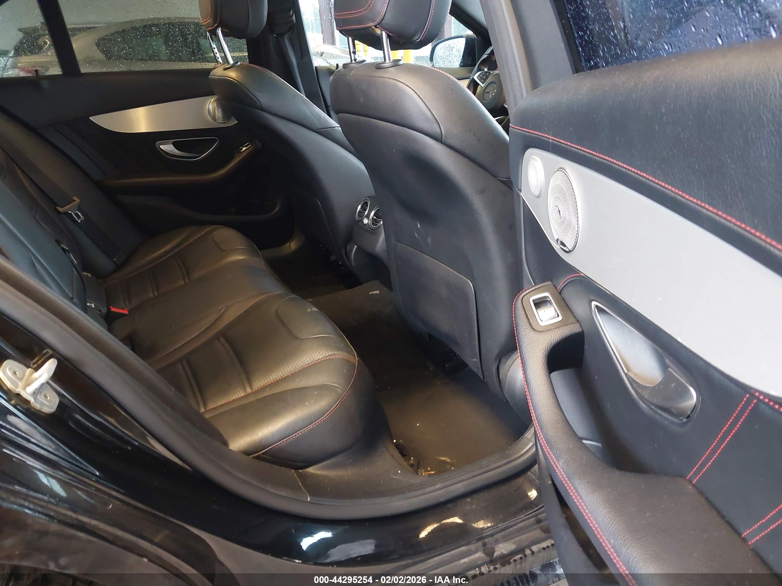 MERCEDES-BENZ C image 8
