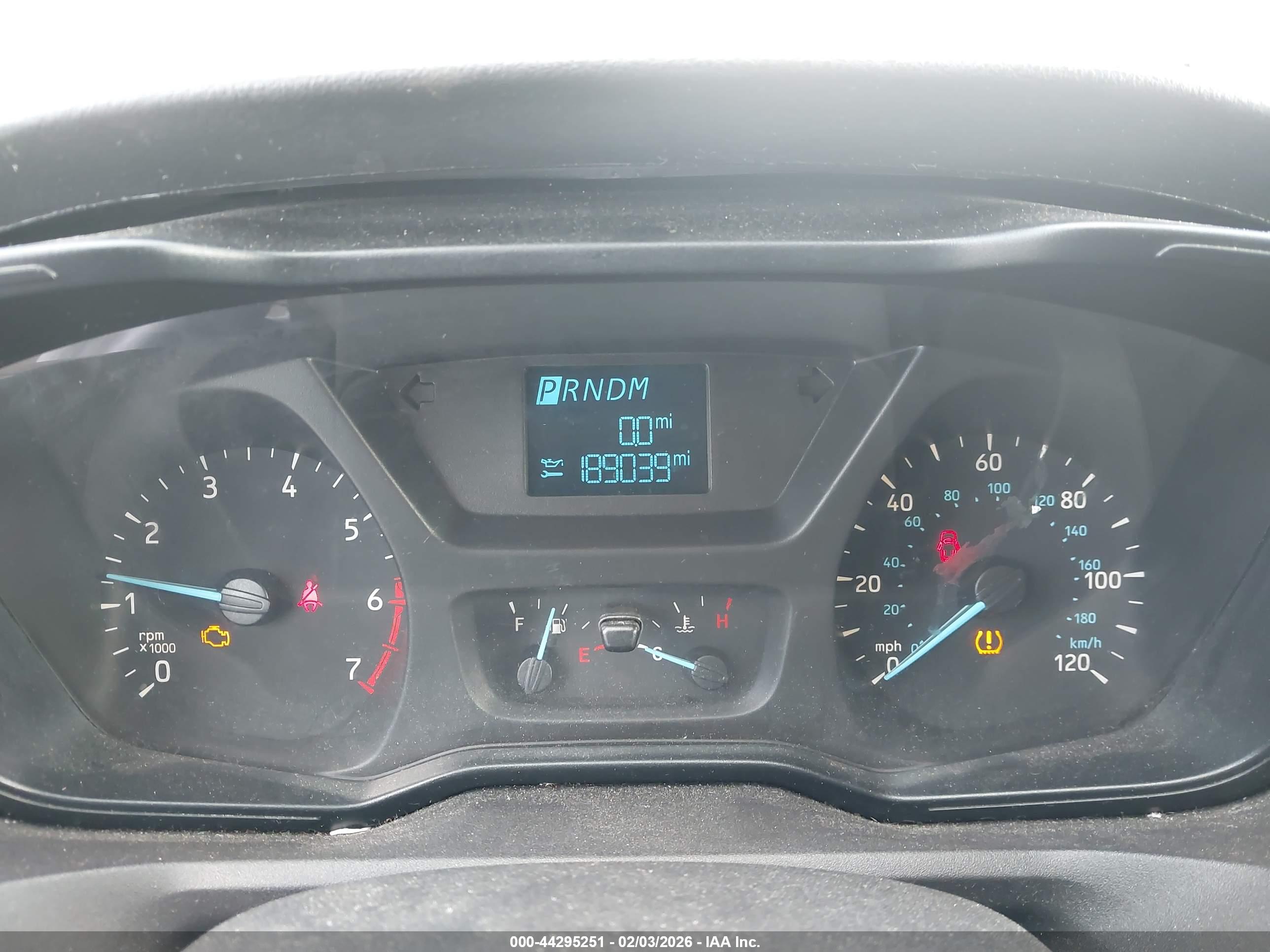 FORD TRANSIT-250 image 7