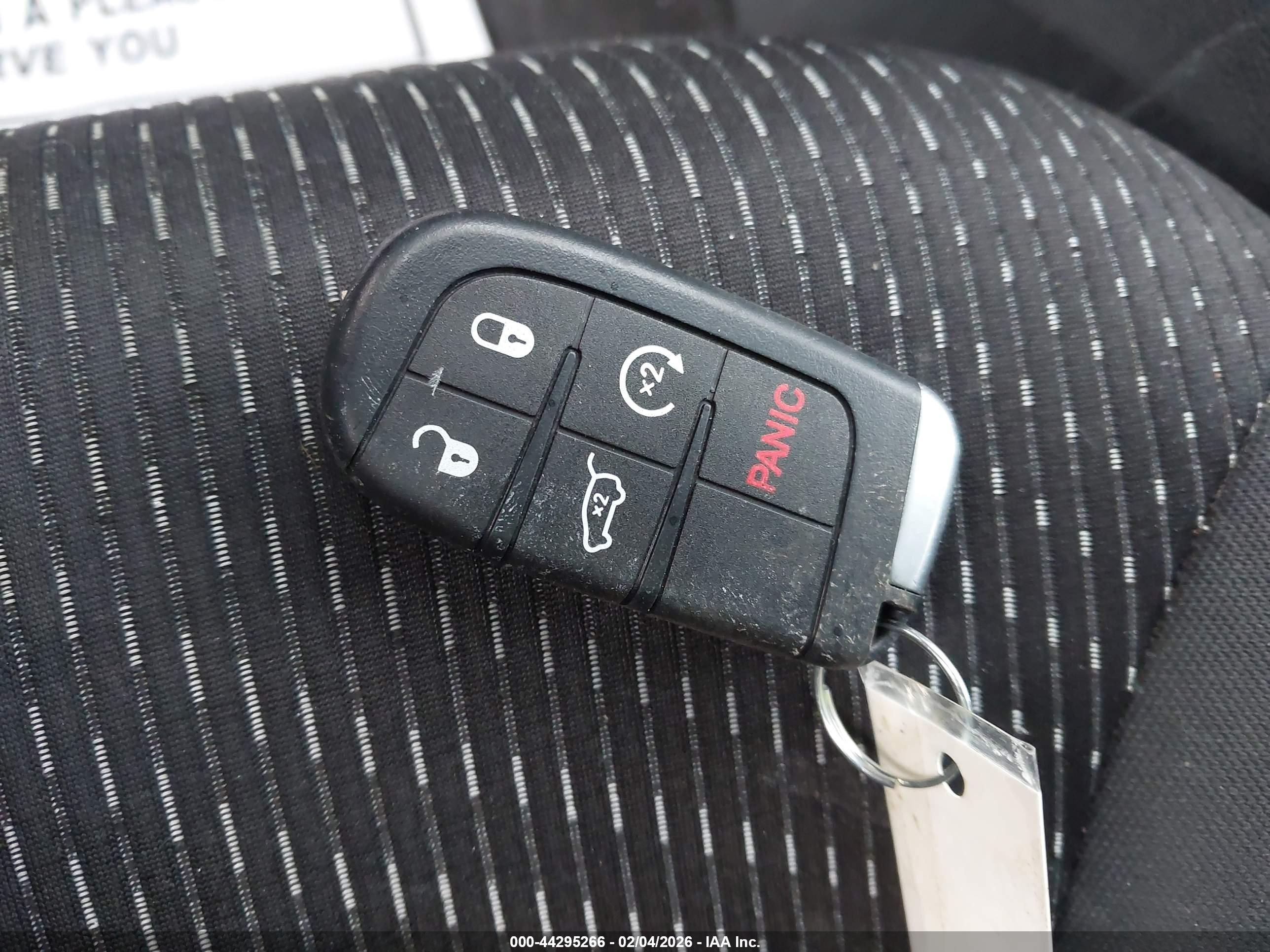 DODGE JOURNEY image 11