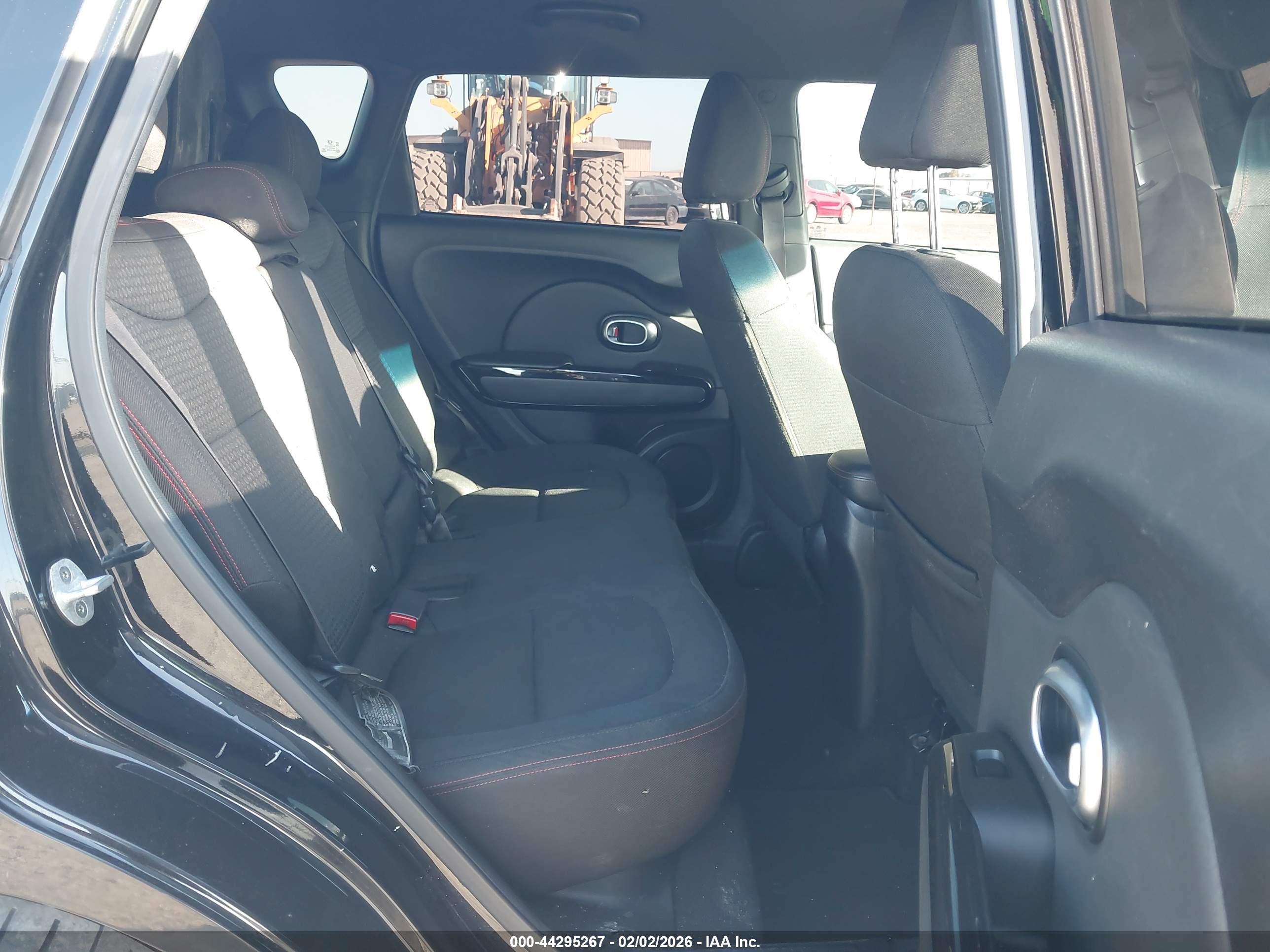 KIA SOUL image 8
