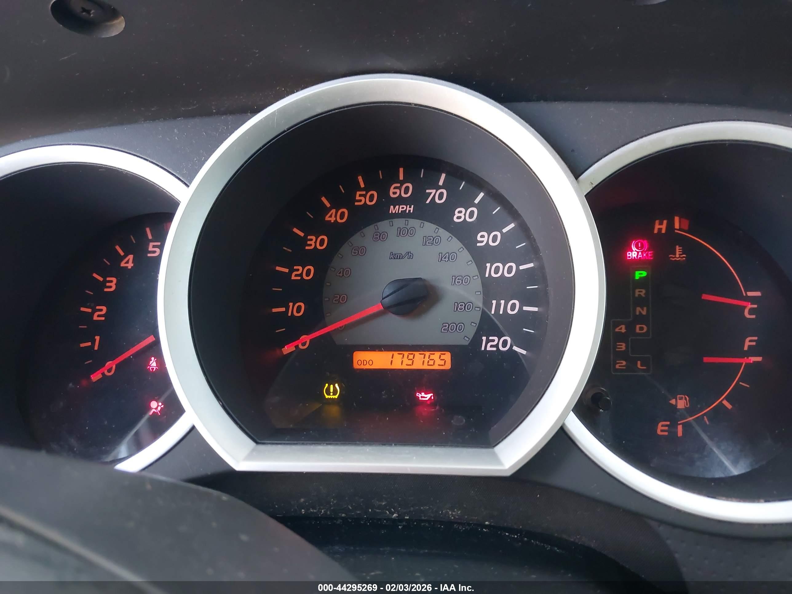 TOYOTA TACOMA image 7