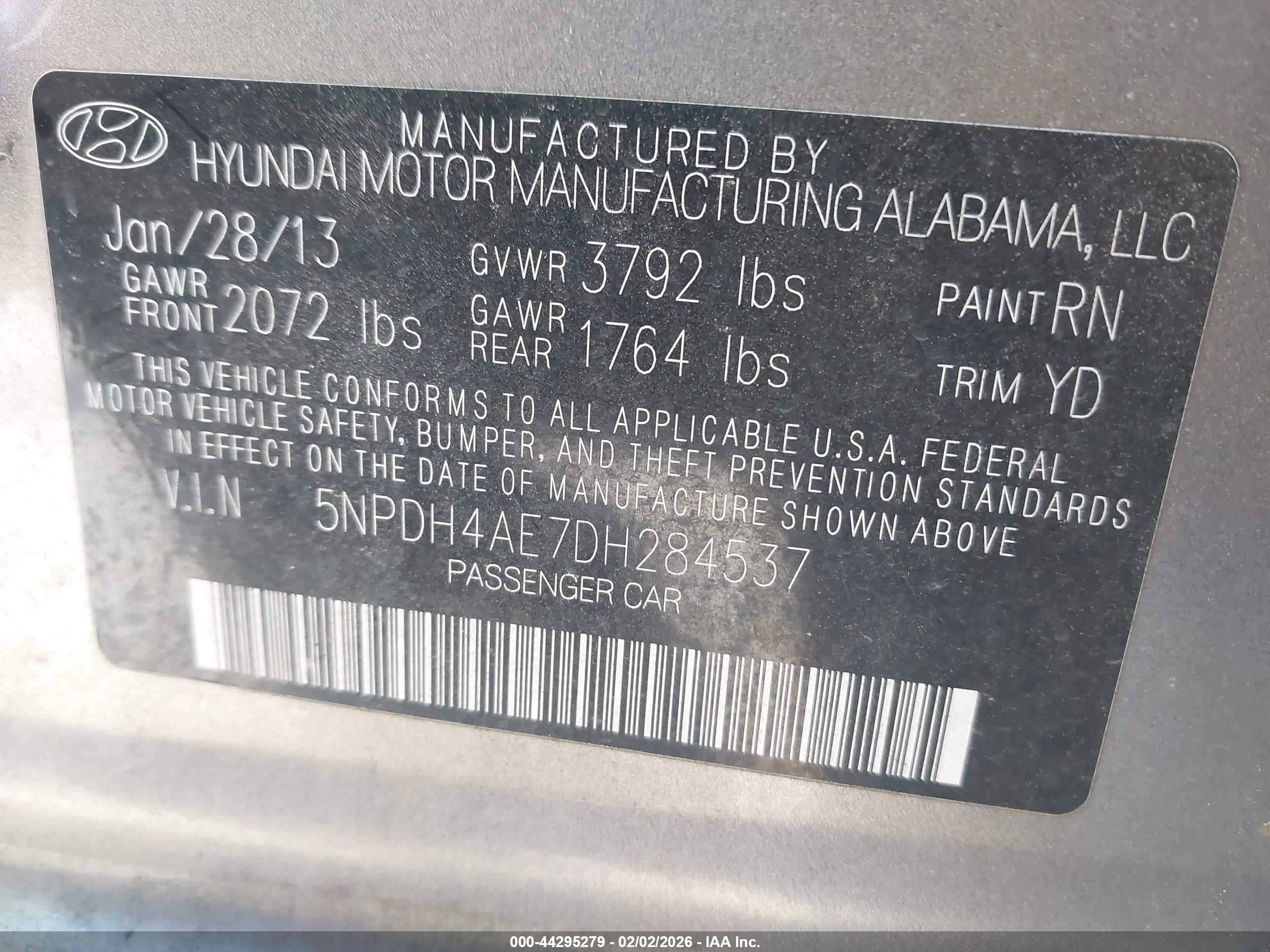 HYUNDAI ELANTRA image 9