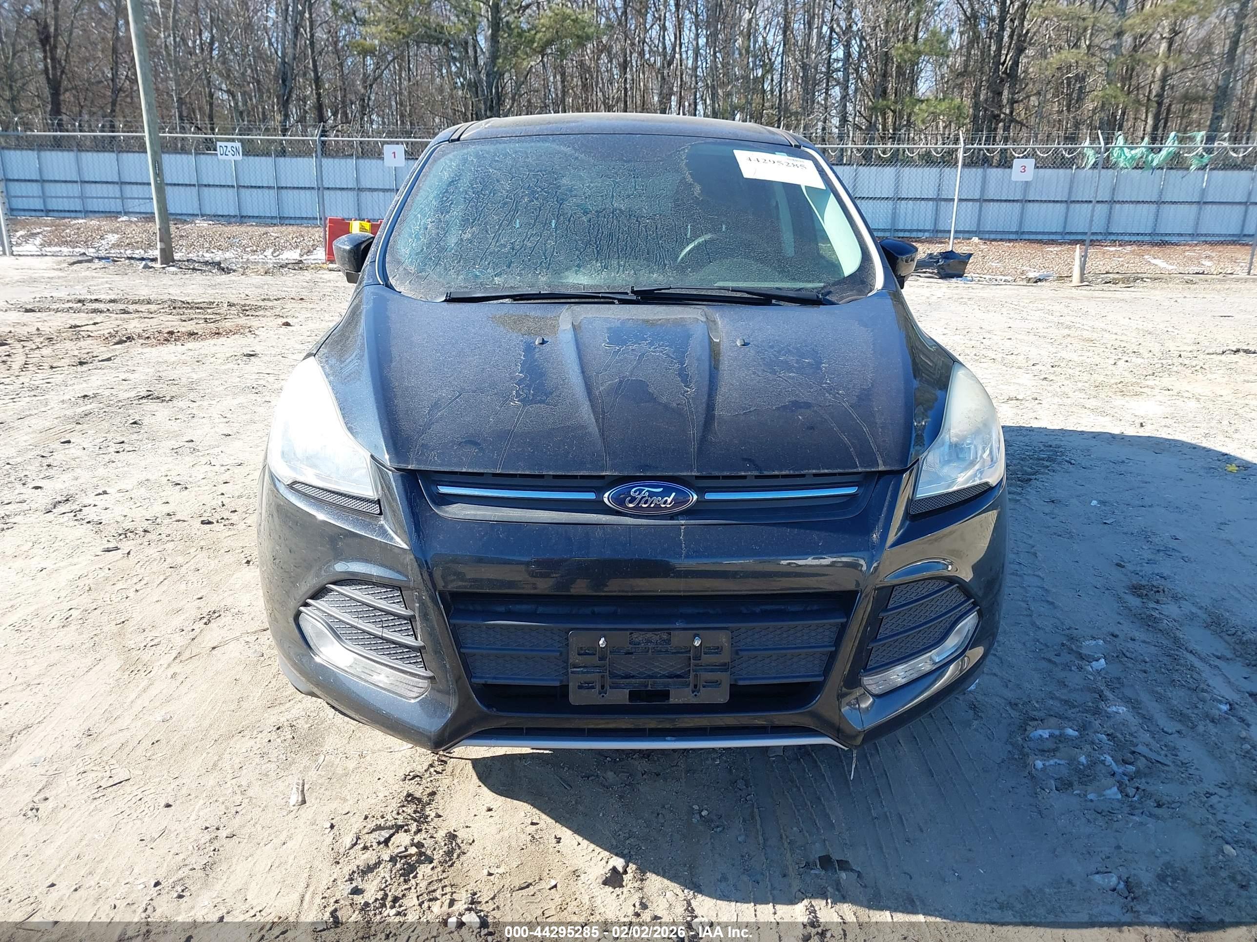 FORD ESCAPE image 6