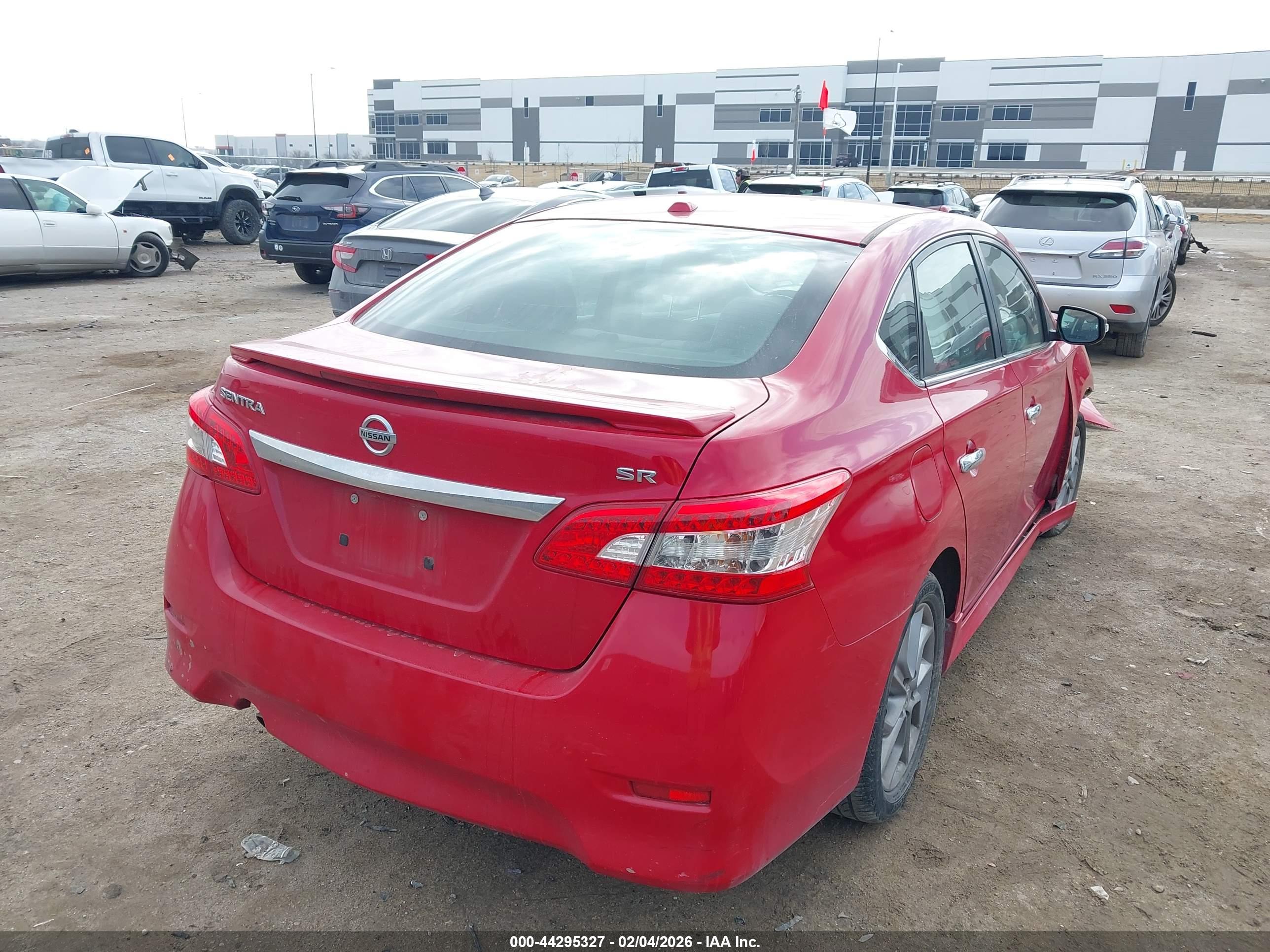 NISSAN SENTRA image 4