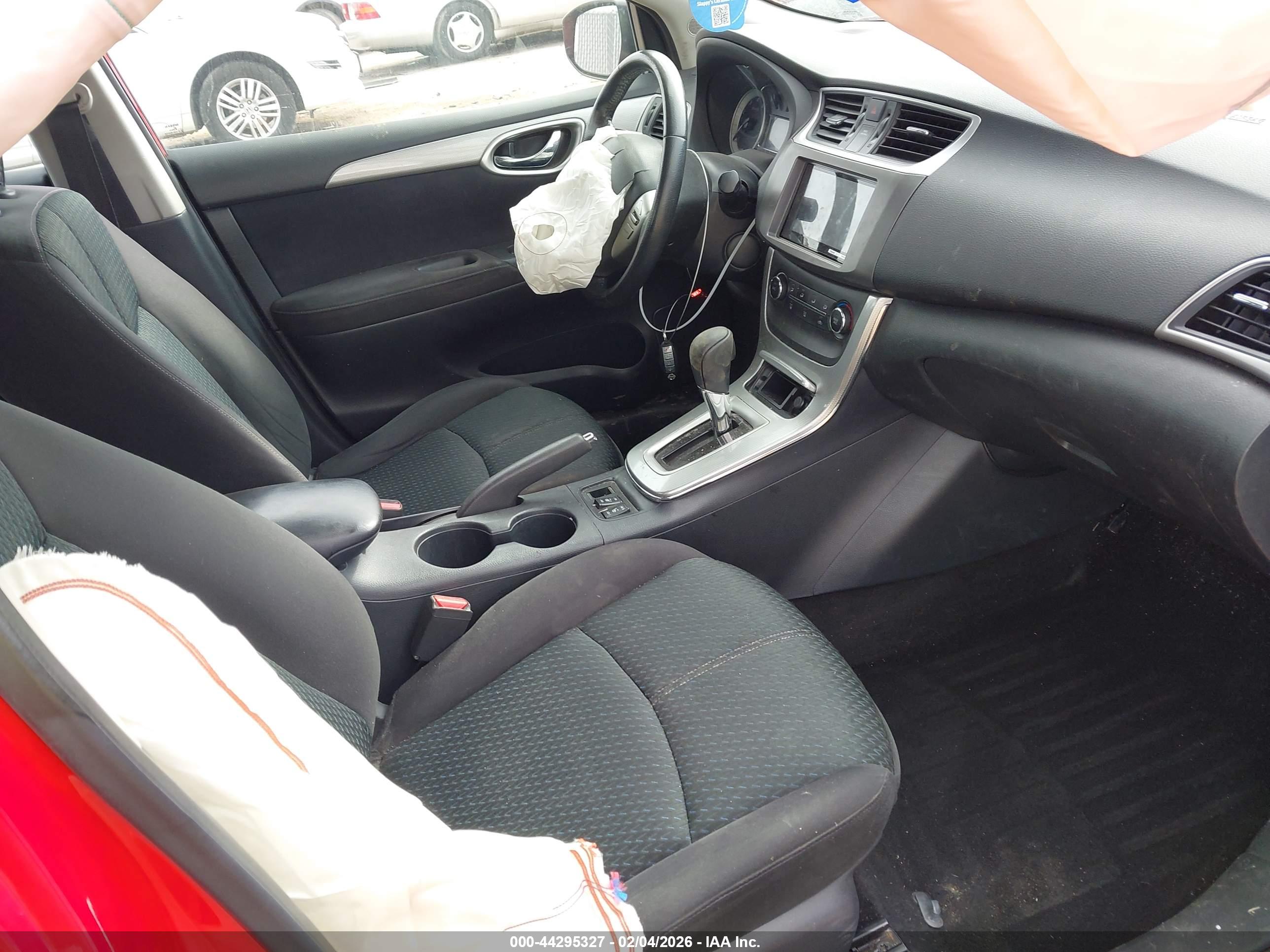 NISSAN SENTRA image 5