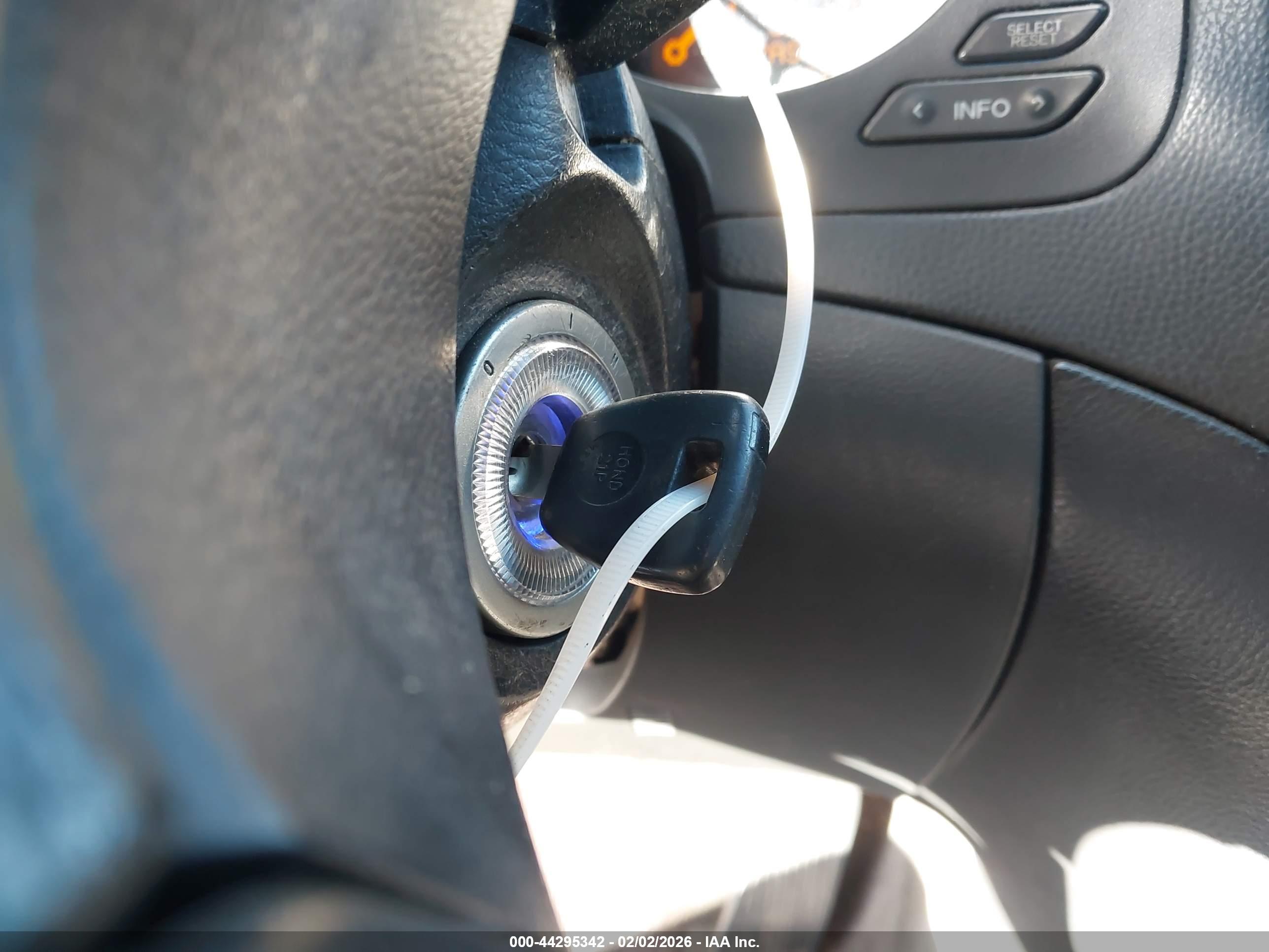 ACURA TL image 11