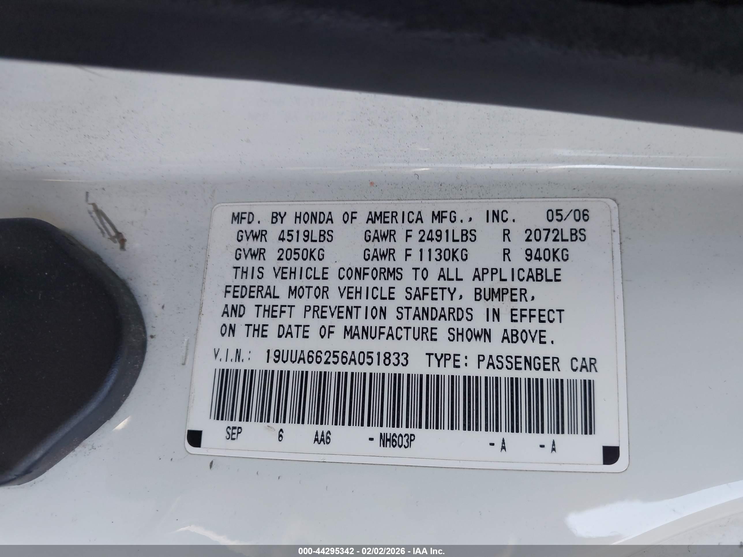 ACURA TL image 9