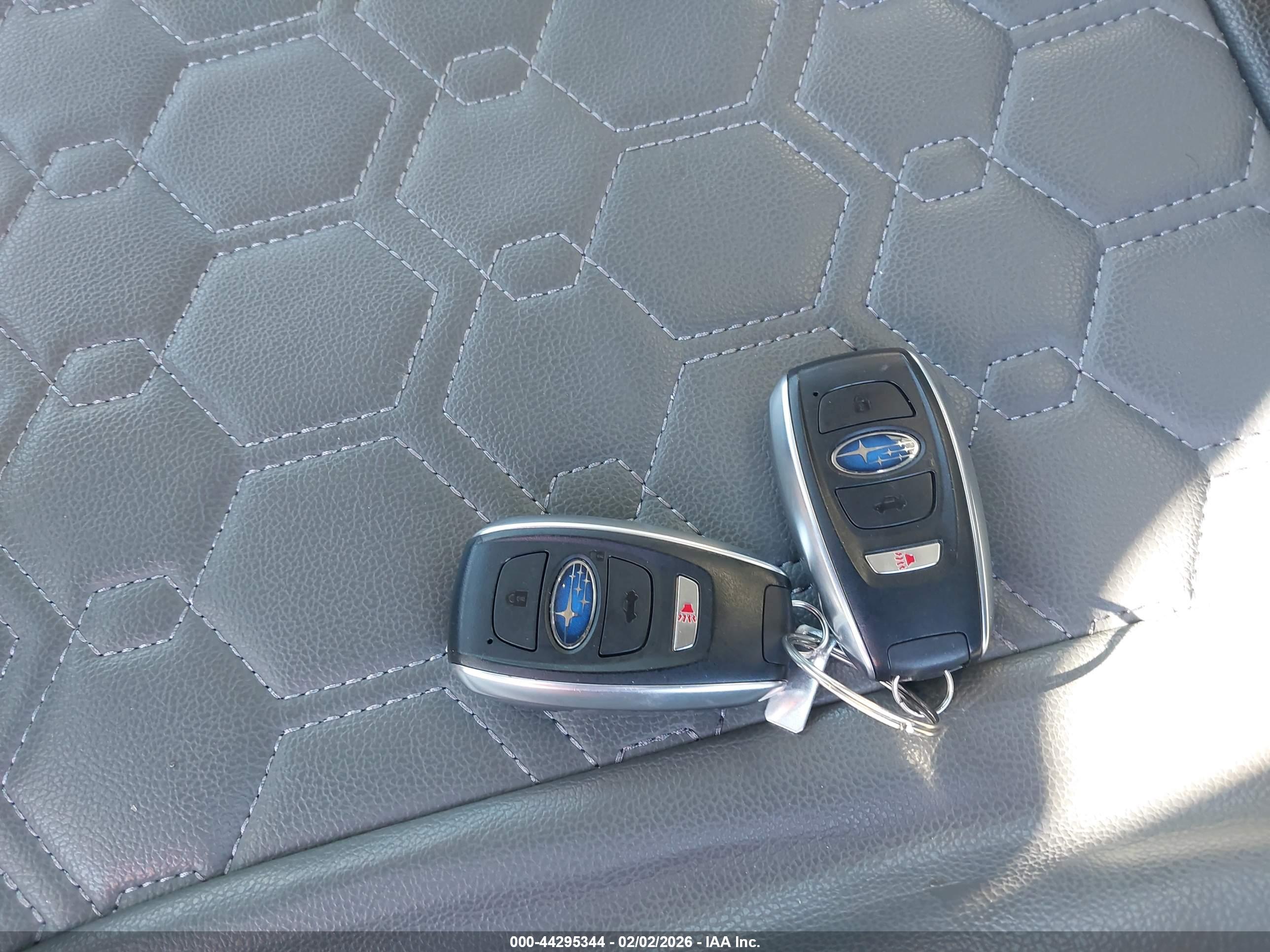 SUBARU OUTBACK image 11