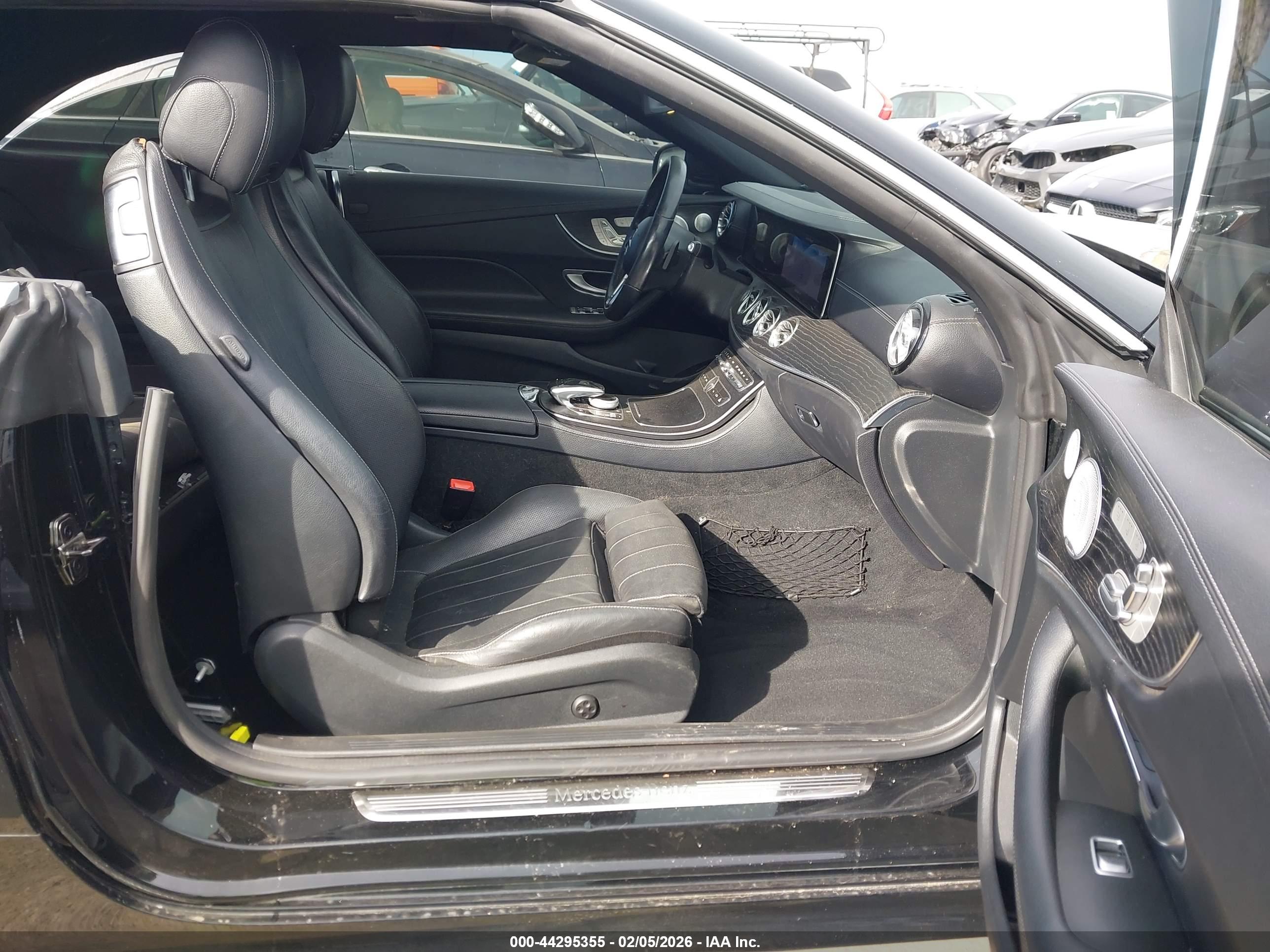 MERCEDES-BENZ E image 5