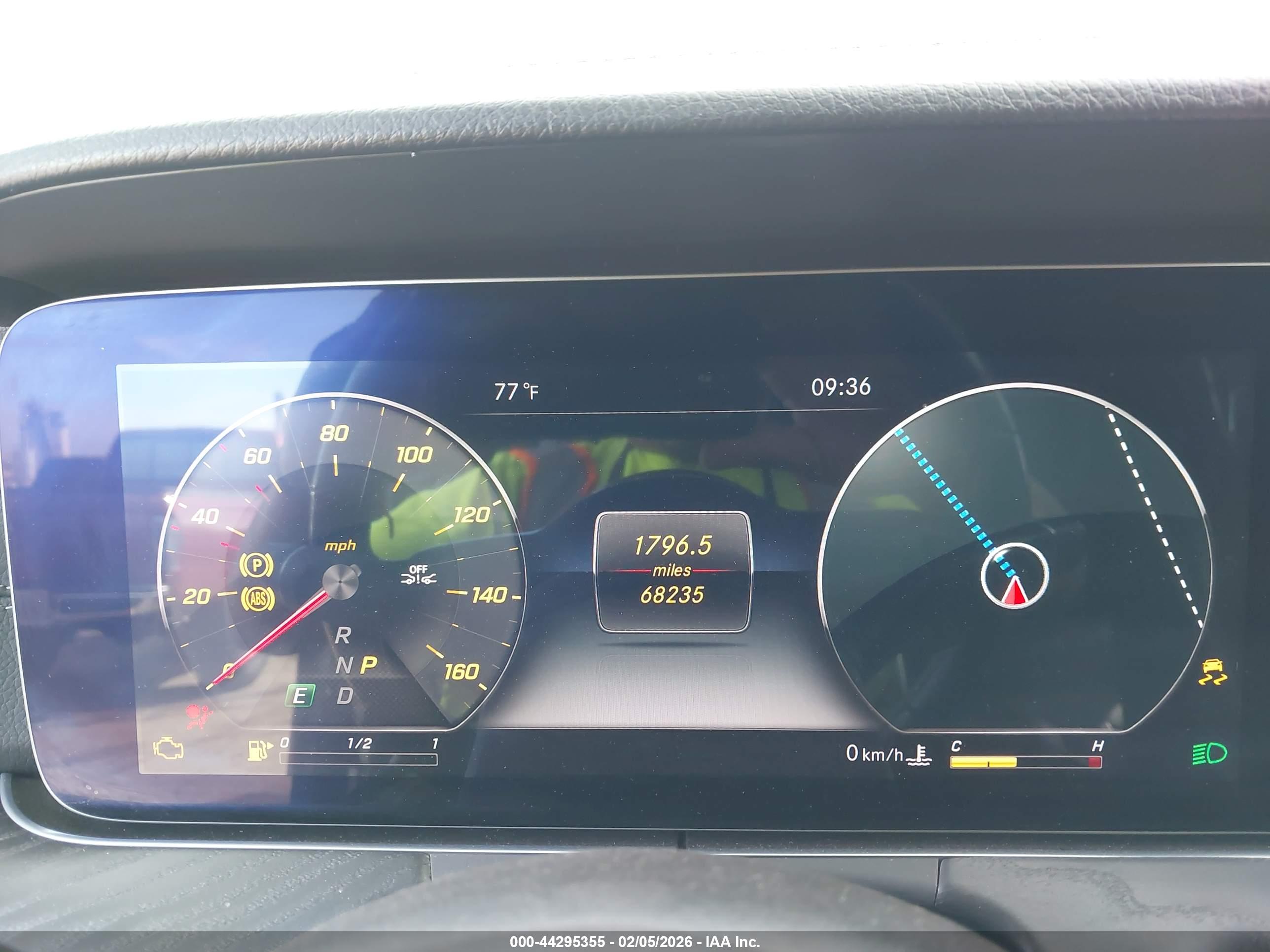 MERCEDES-BENZ E image 7