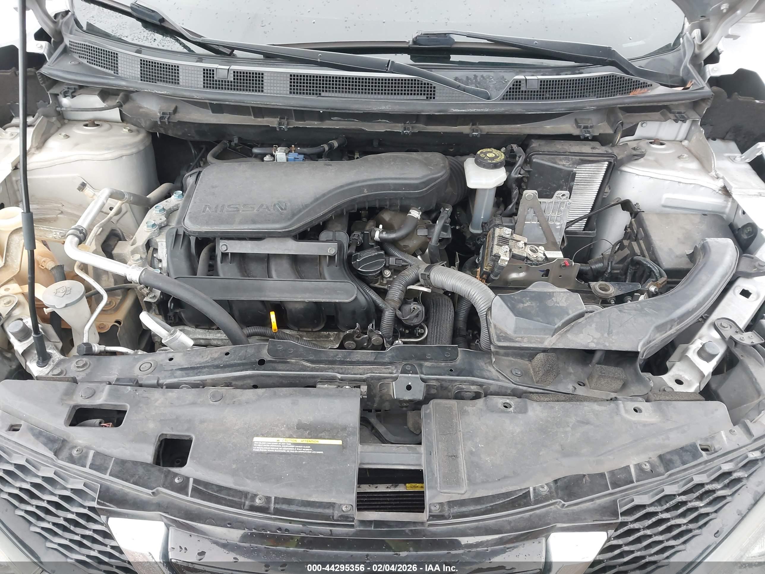 NISSAN ROGUE image 10