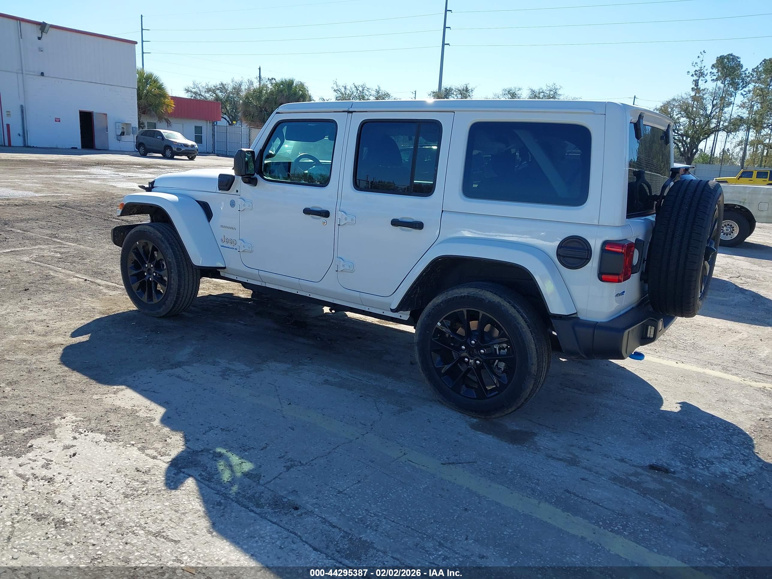 JEEP WRANGLER image 3