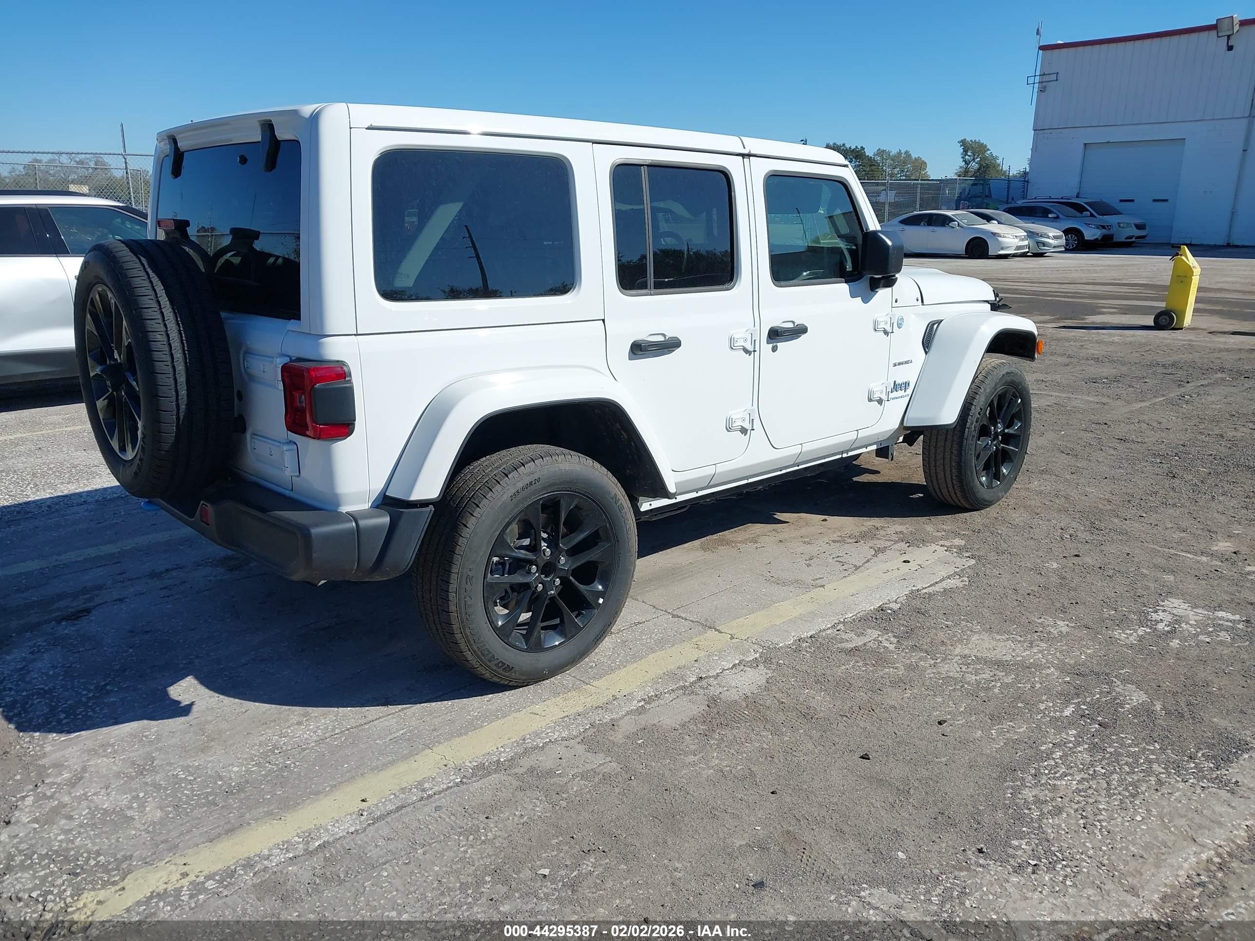 JEEP WRANGLER image 4